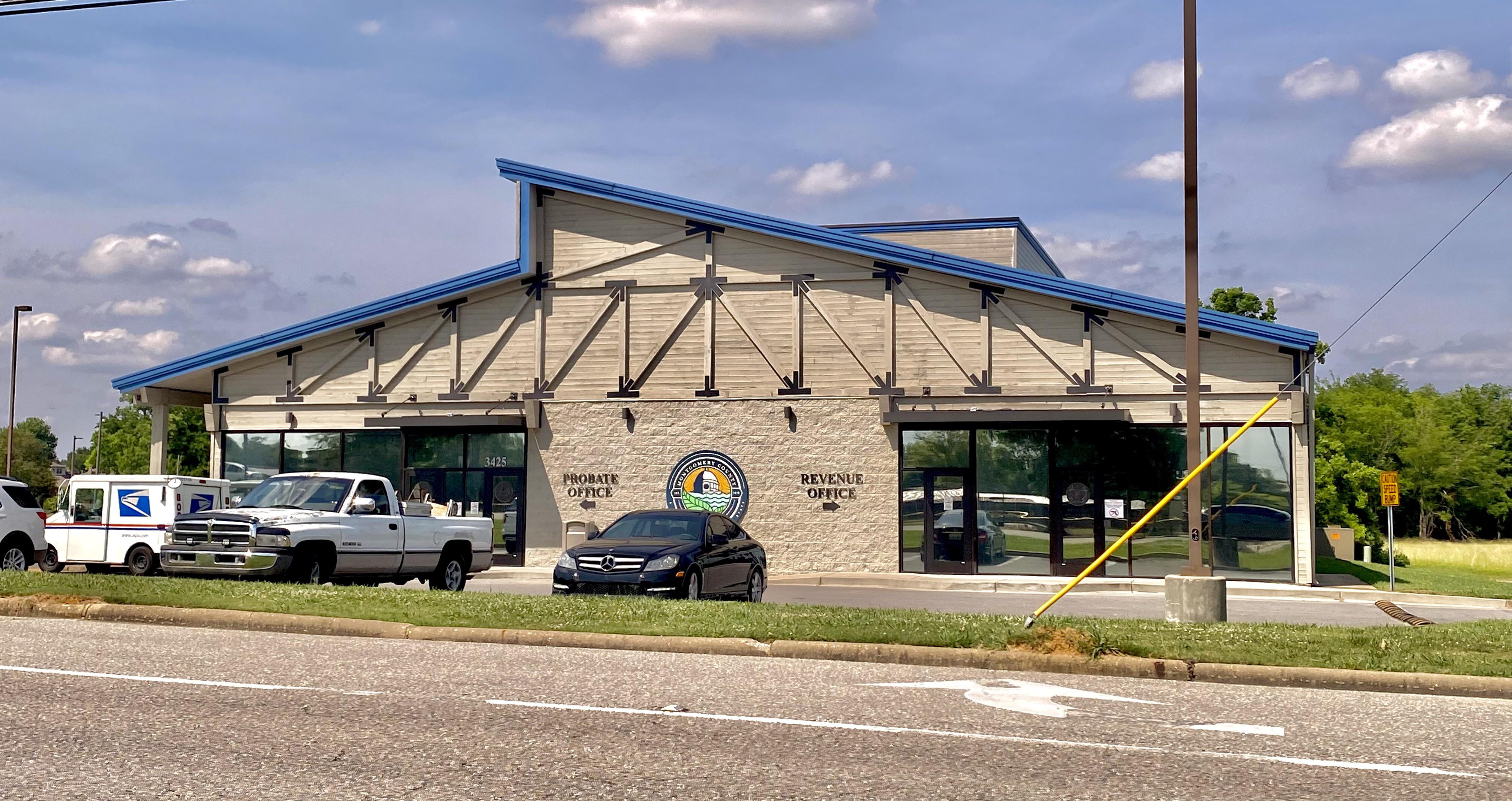 Former Pier 1 Imports, now Montgomery, AL Probate Office r