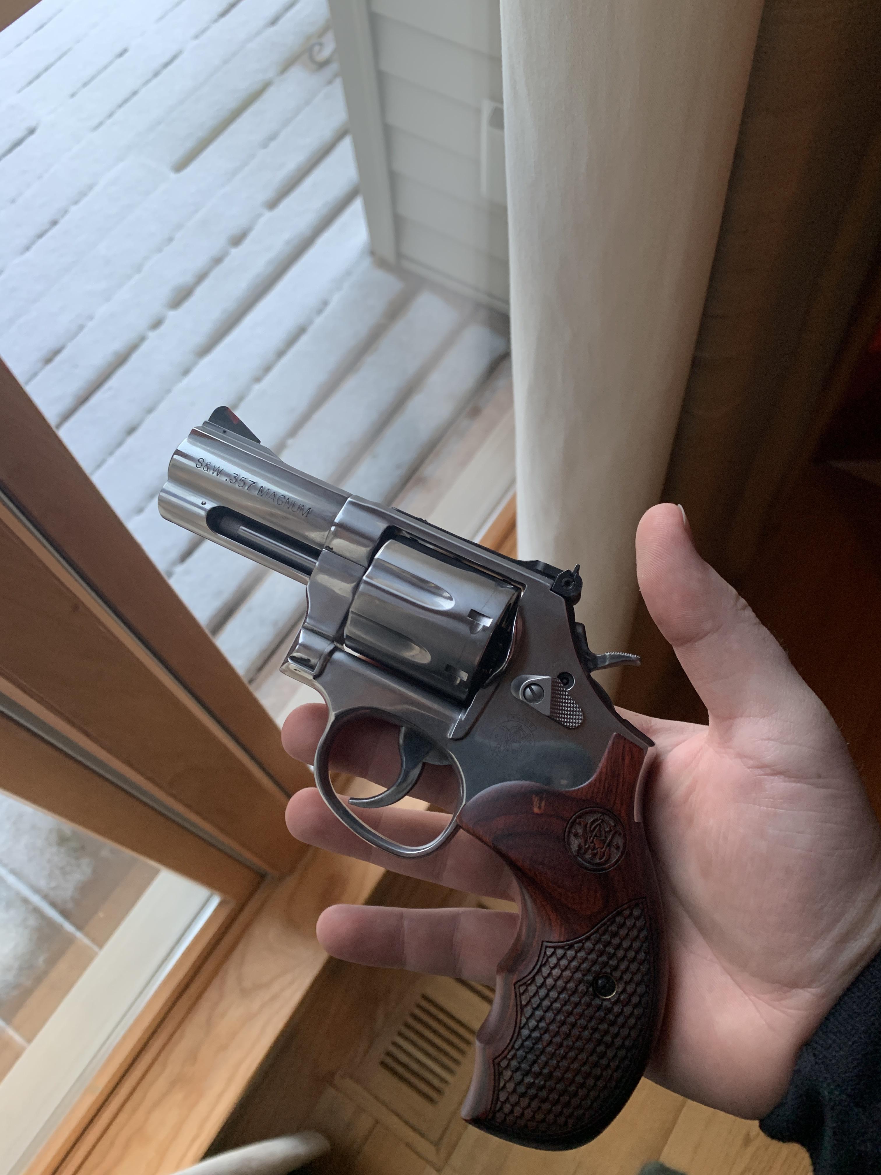 New S&W 6866 plus Deluxe r/Revolvers