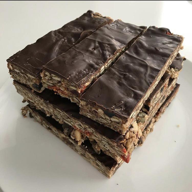 A fresh batch of my homemade protein bars r/HealthyFood