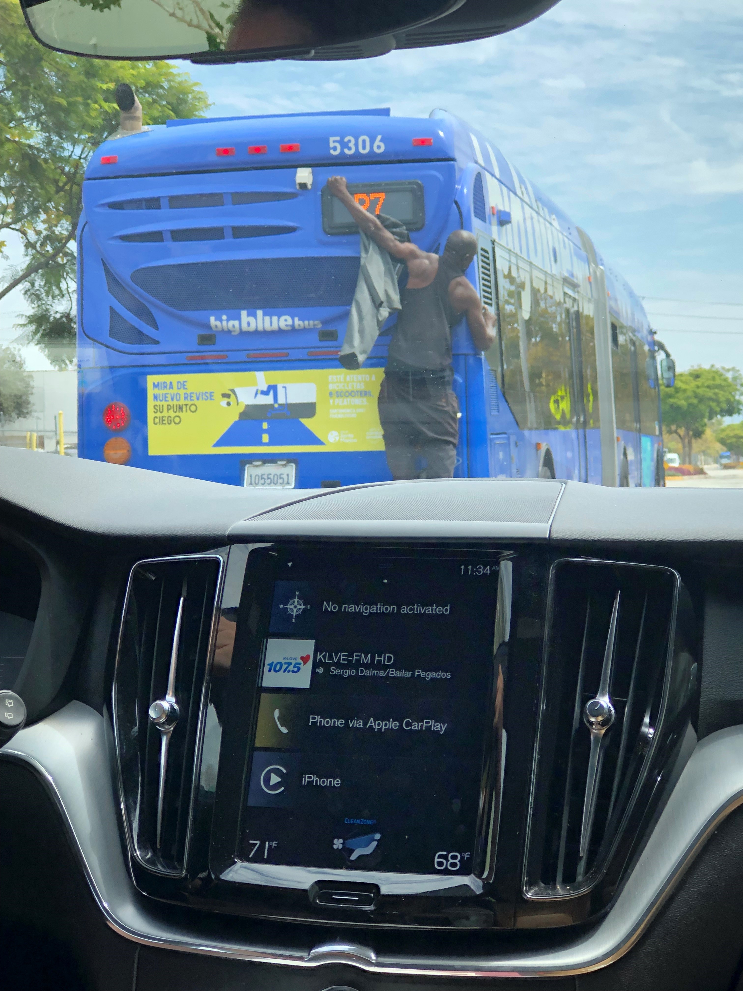 Big Blue Bus offering free rides r/SantaMonica