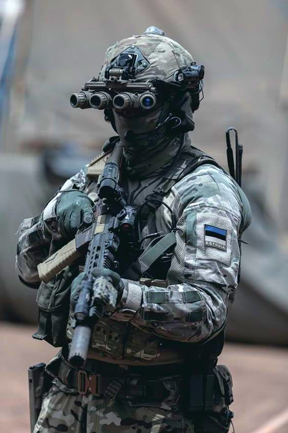 Estonian Erioperatsioonide väejuhatus Operator with HK 417 and Quad