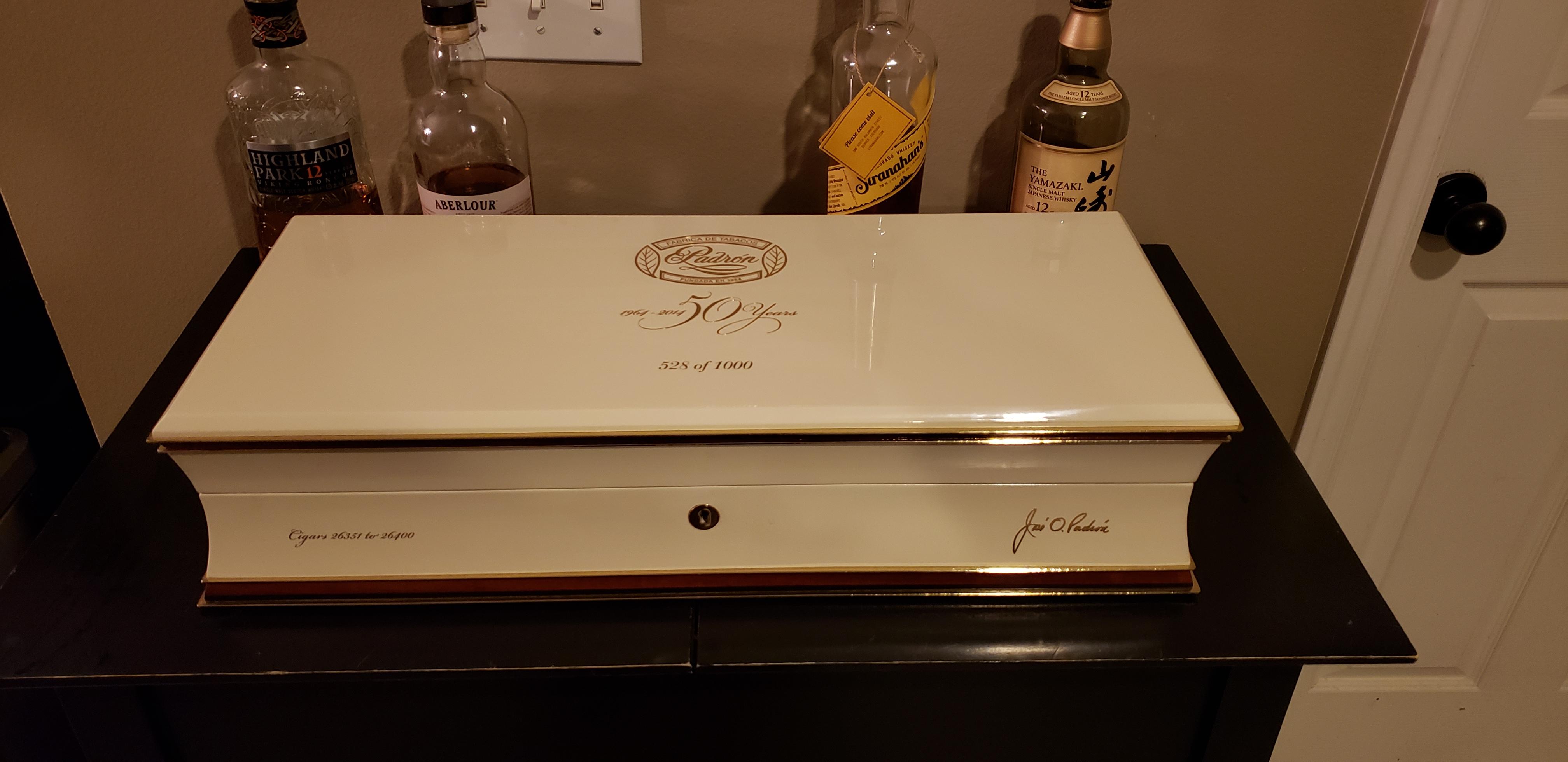 Padron 50th Anniversary Humidor r/cigars