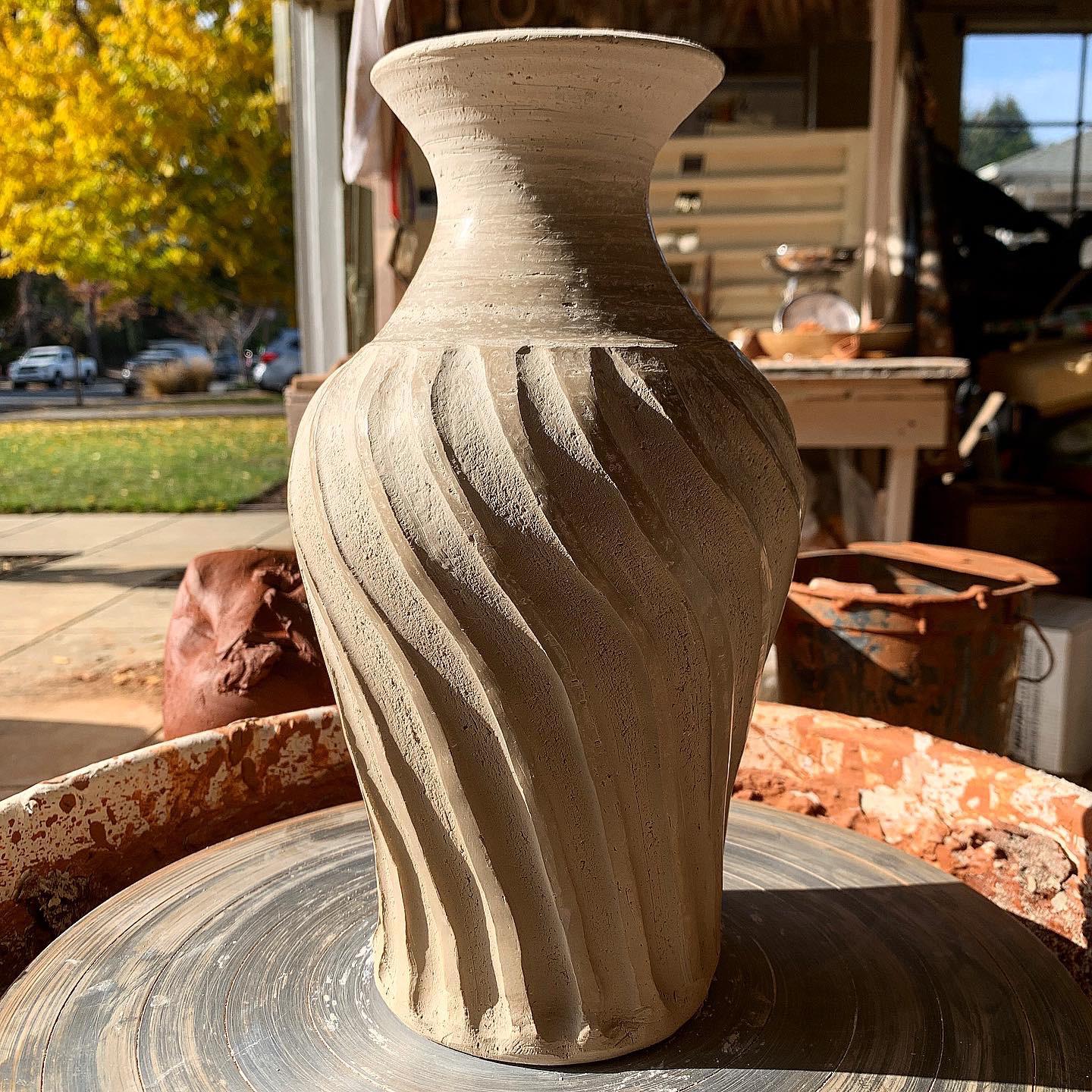 Just finished trimming this vase r/Pottery