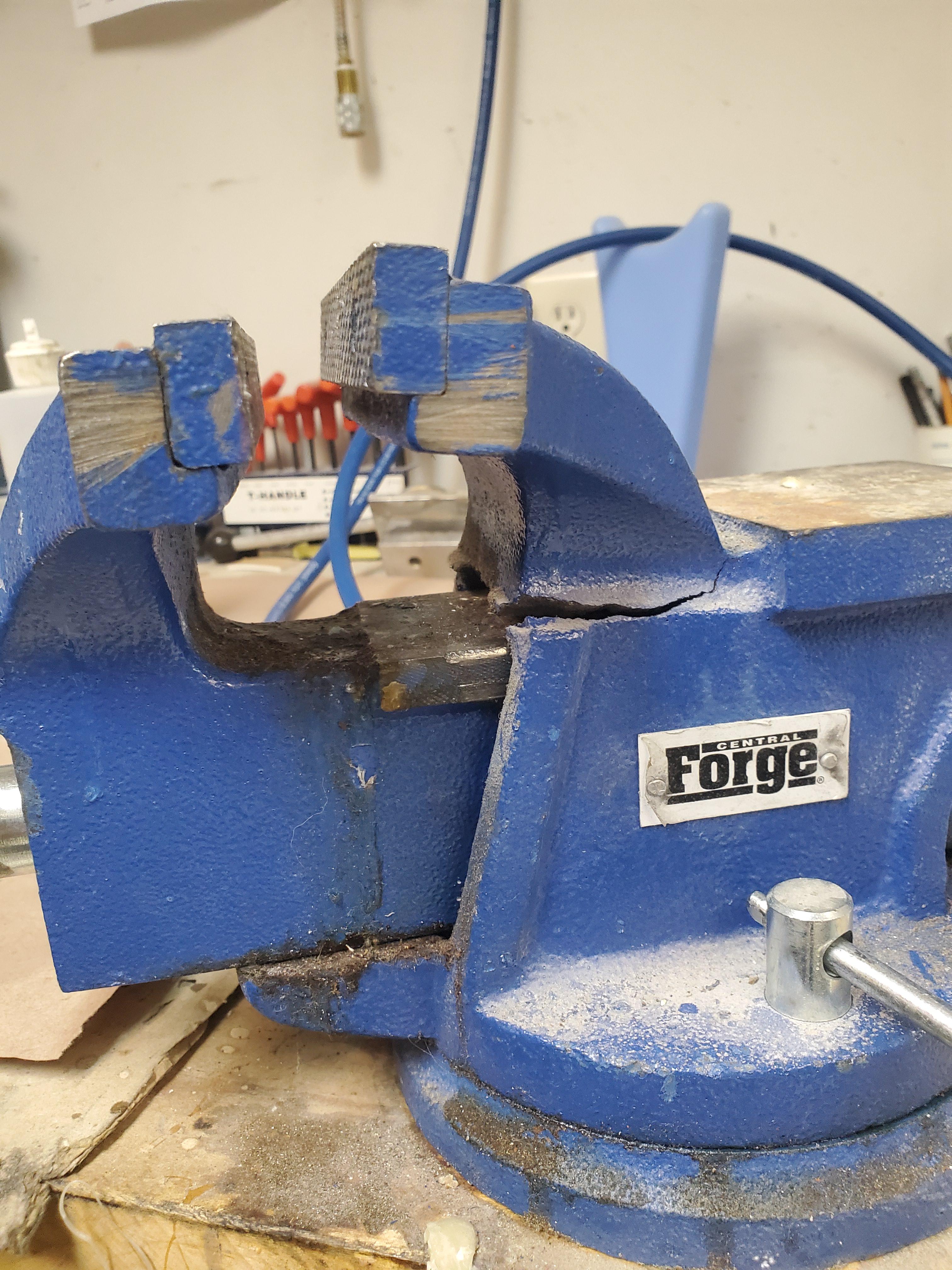 Harbor freight, quality steel. r/Chinesium