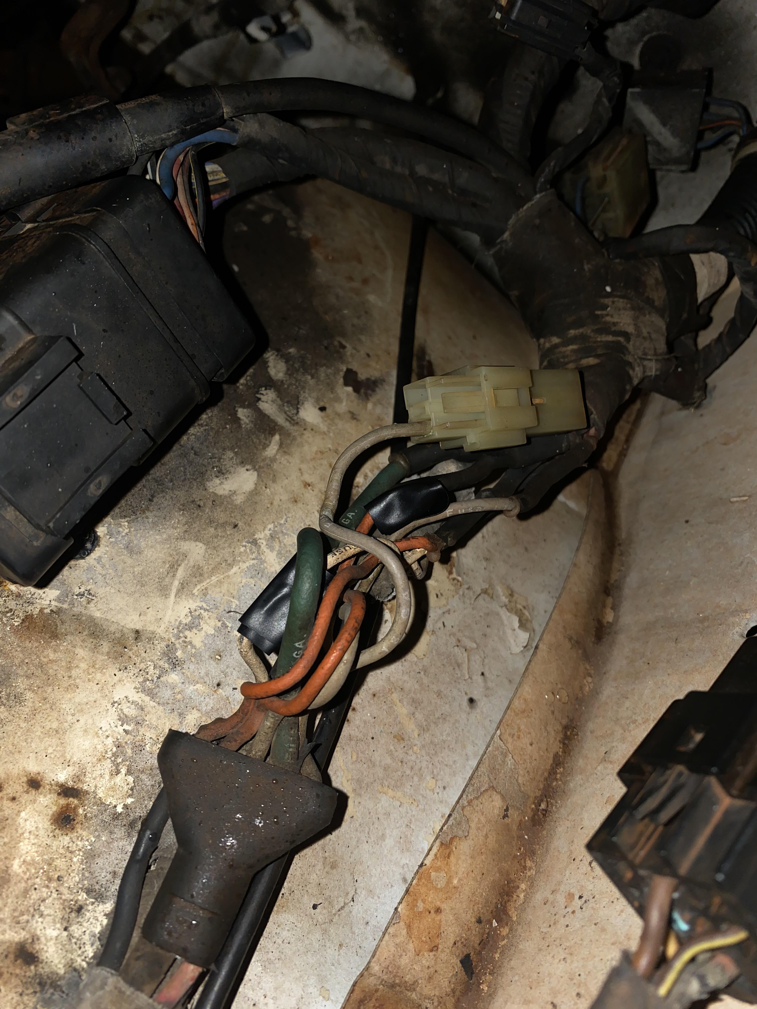 1992 Dodge D150 blew 2 fusible links while driving. Can I just splice