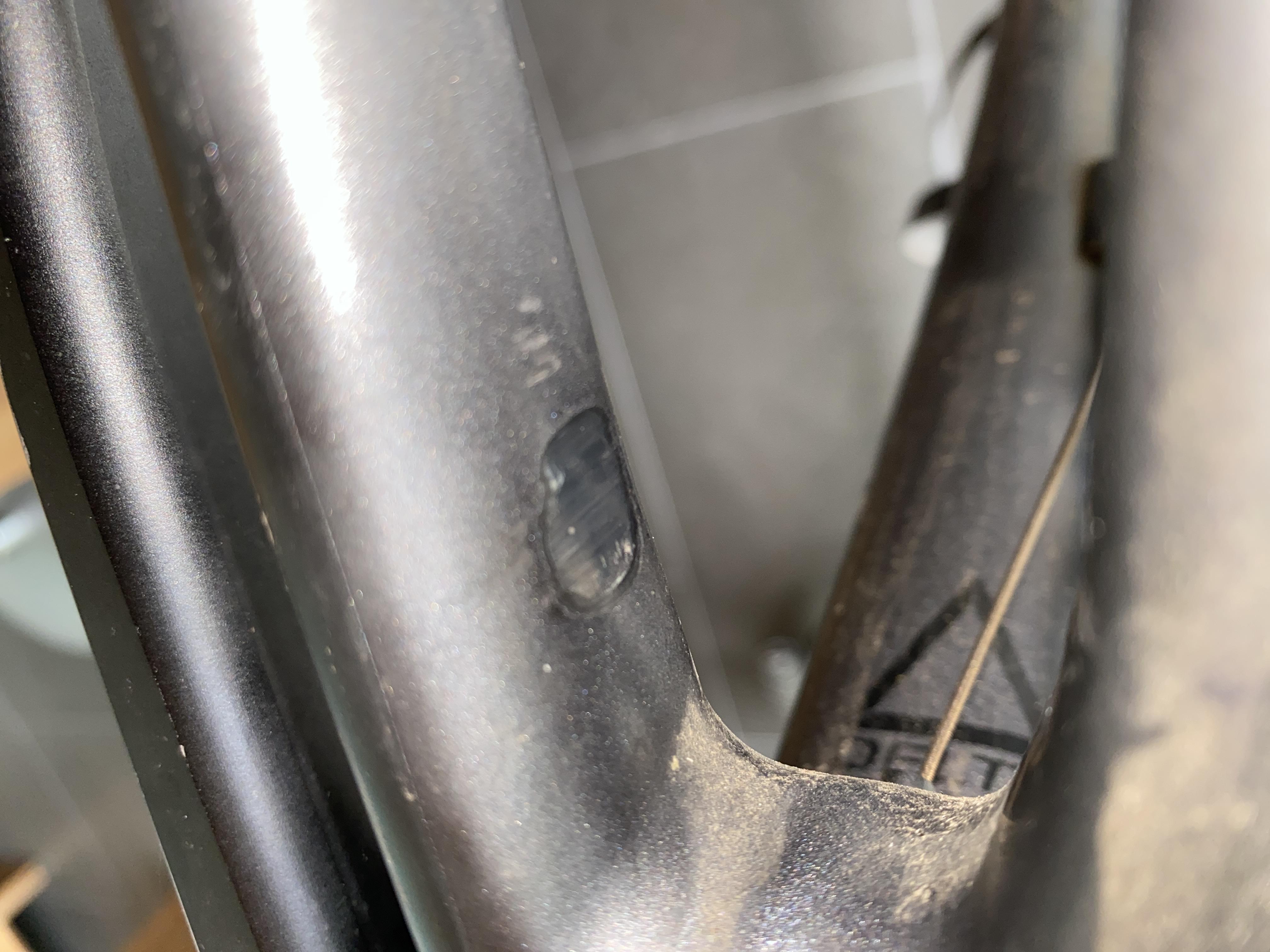 Tire Rubbing on Carbon Frame. Safe to Ride? r/bikewrench