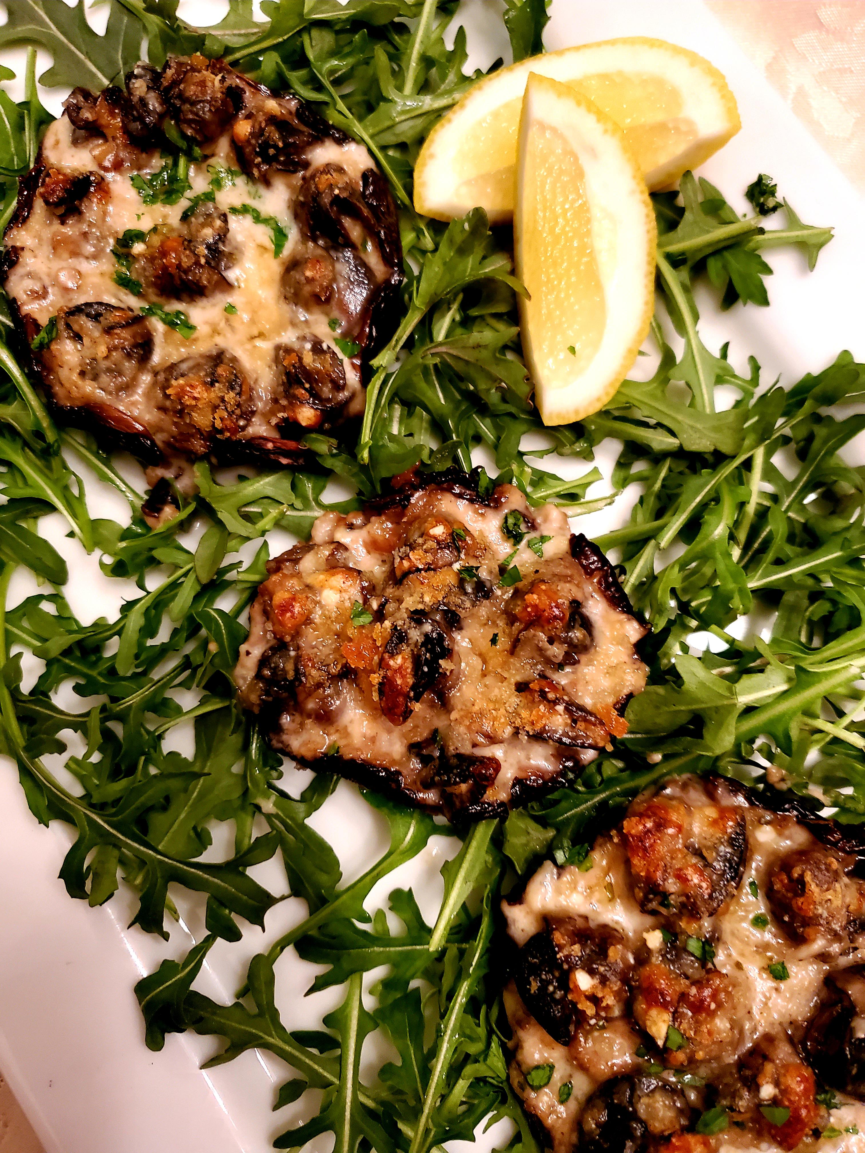 [Homemade] Escargot stuffed portobello mushroom r/food