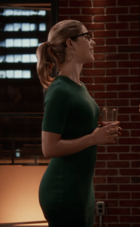 59 best Felicity Smoak images on Pholder | Arrow, Emily Bett Rickards and Gentlemanboners
