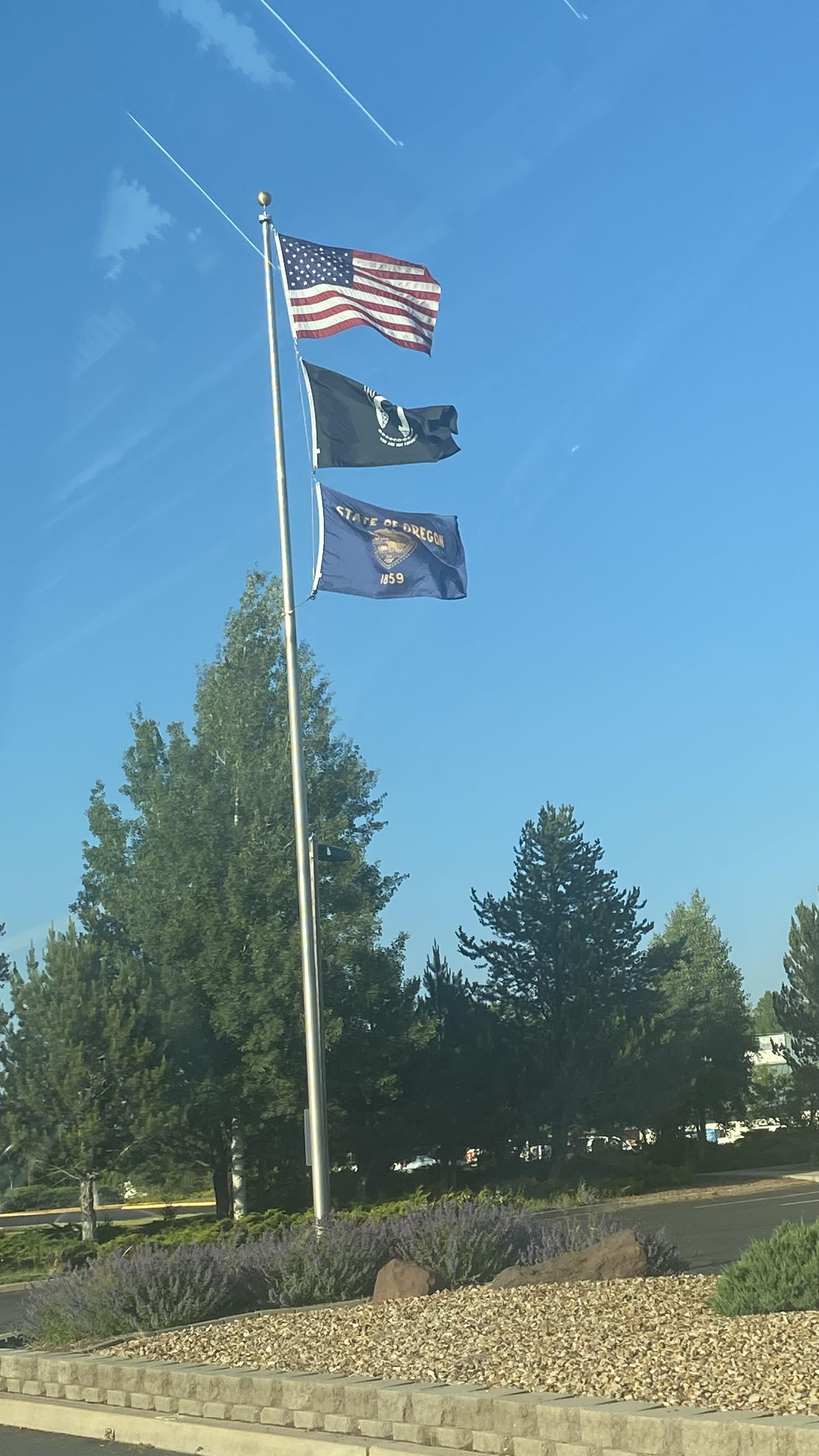 US, POW/MIA, and Oregon flags in La Pine, OR r/vexillology