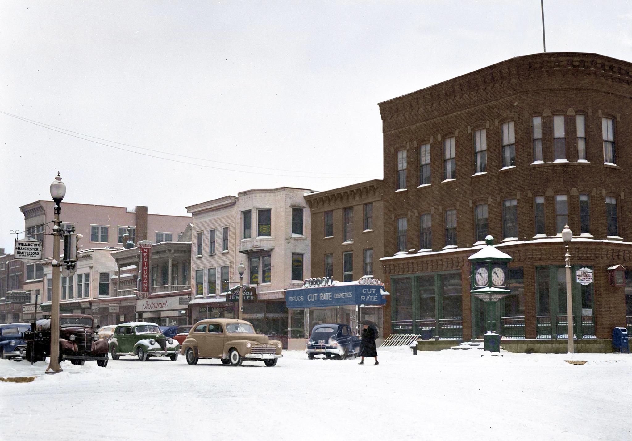 Burlington, Vermont in the 1940's r/TheWayWeWere