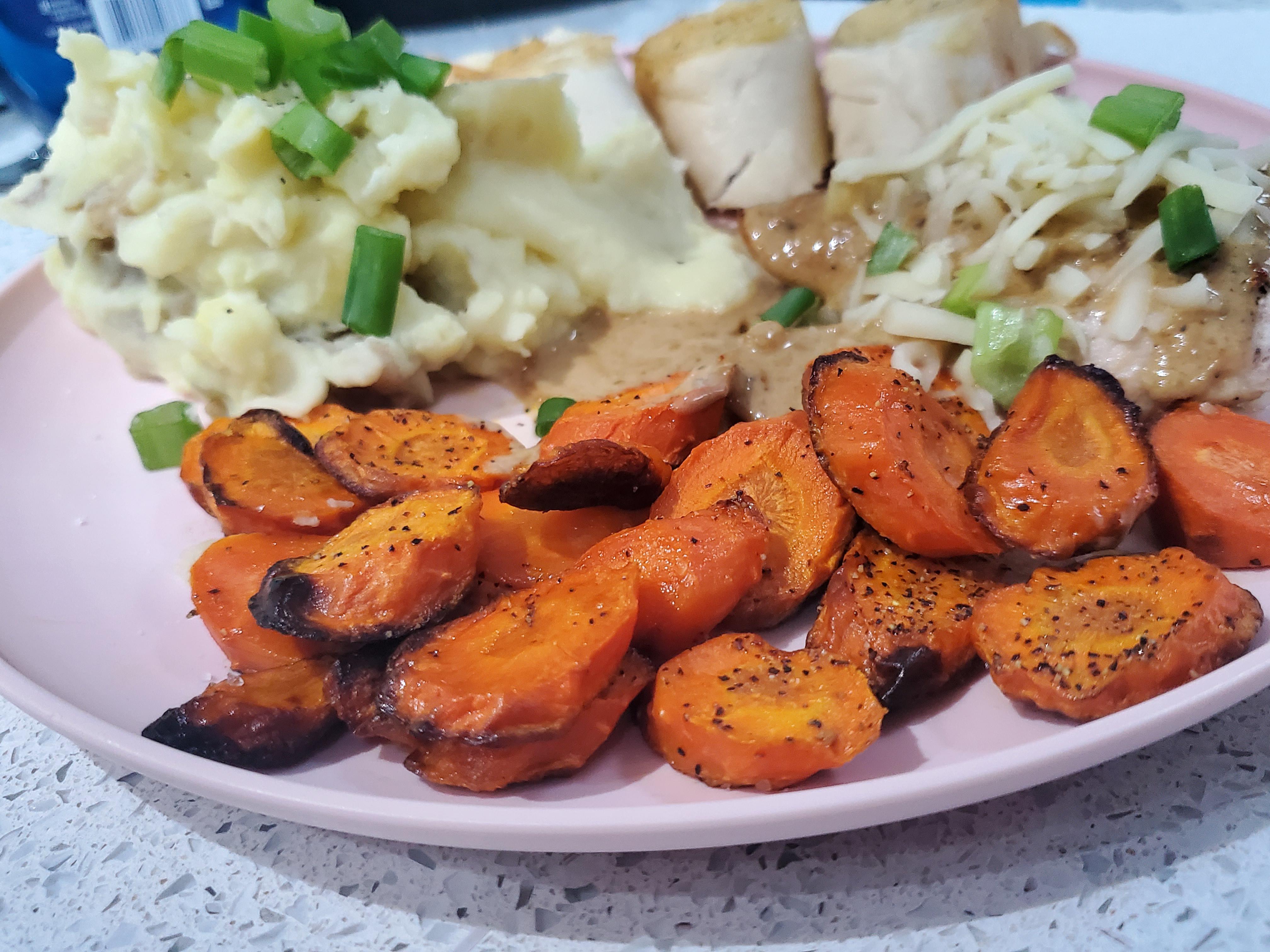 Cheesy Smothered Chicken r/hellofresh