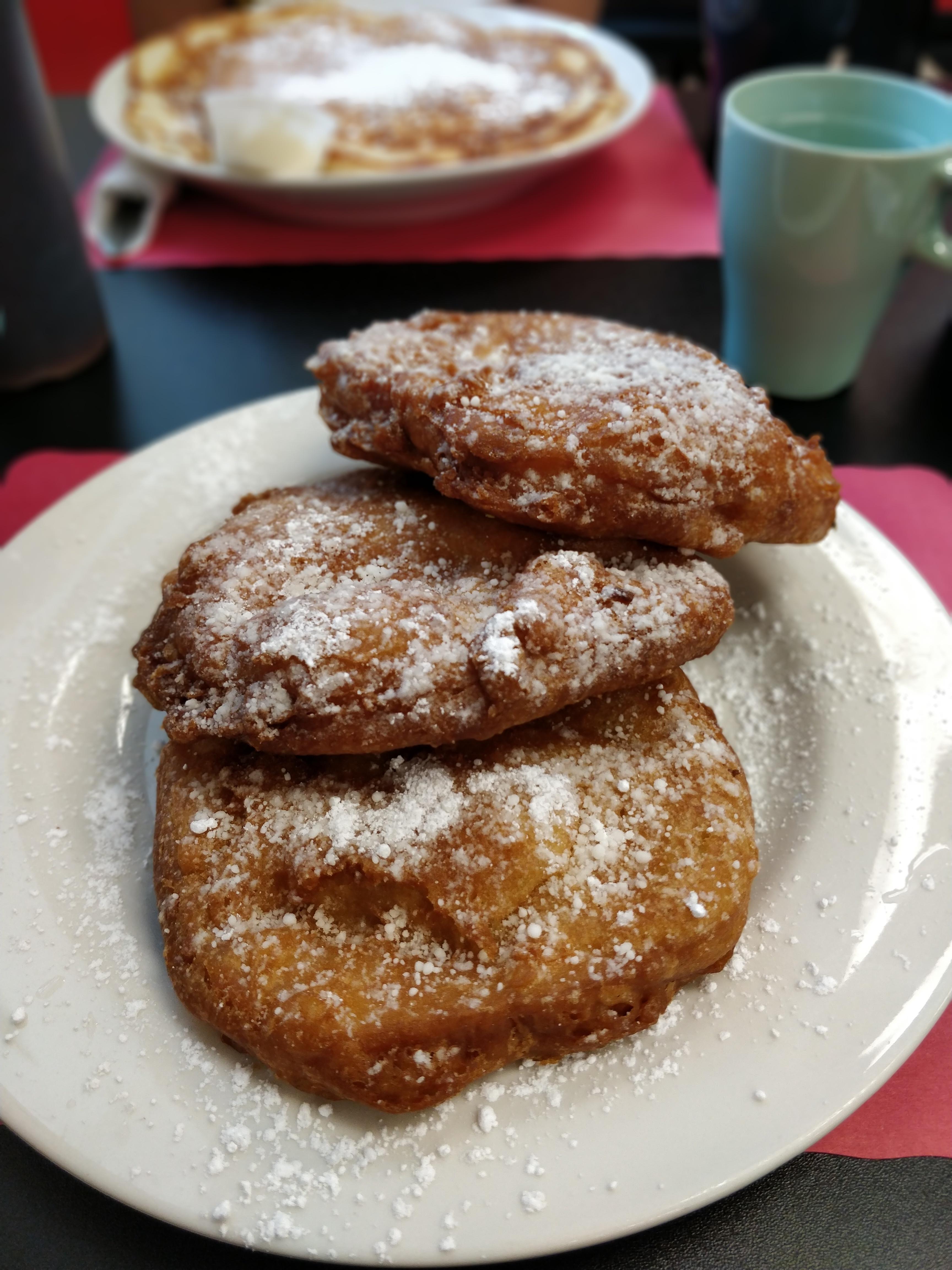 Funnel cake french toast [OC] [3546x4608] r/FoodPorn