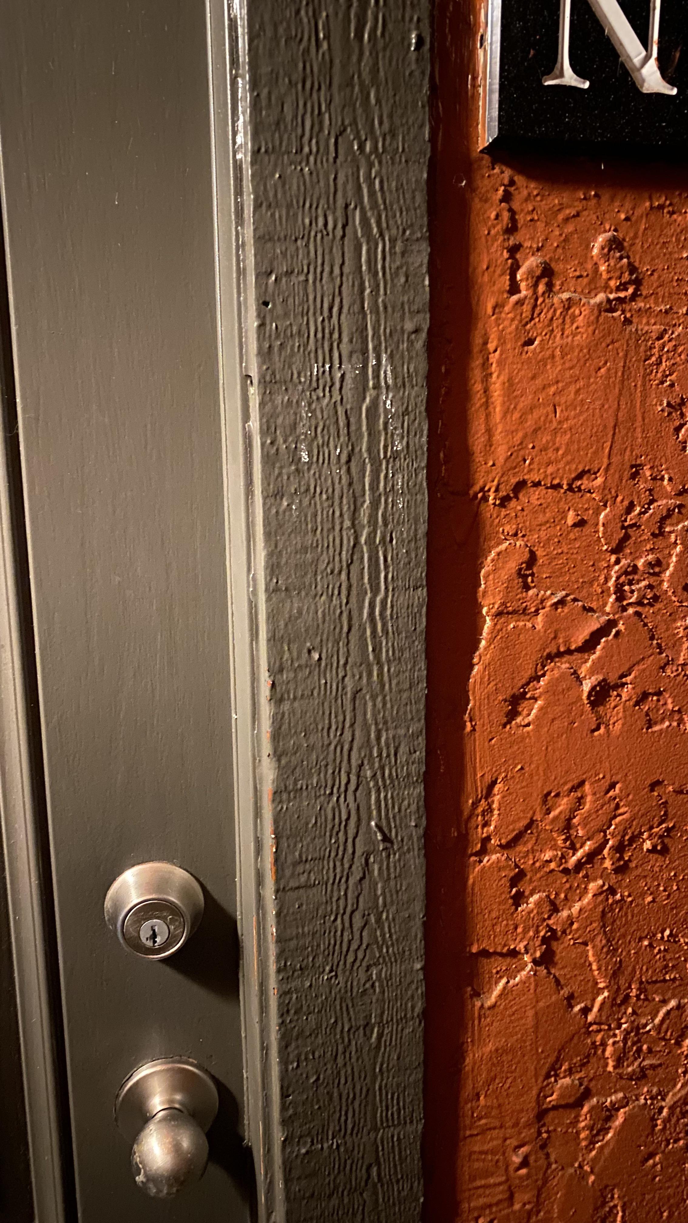 Any suggestions for effective double sided tape to attach the doorbell to an outside wall? r/Ring