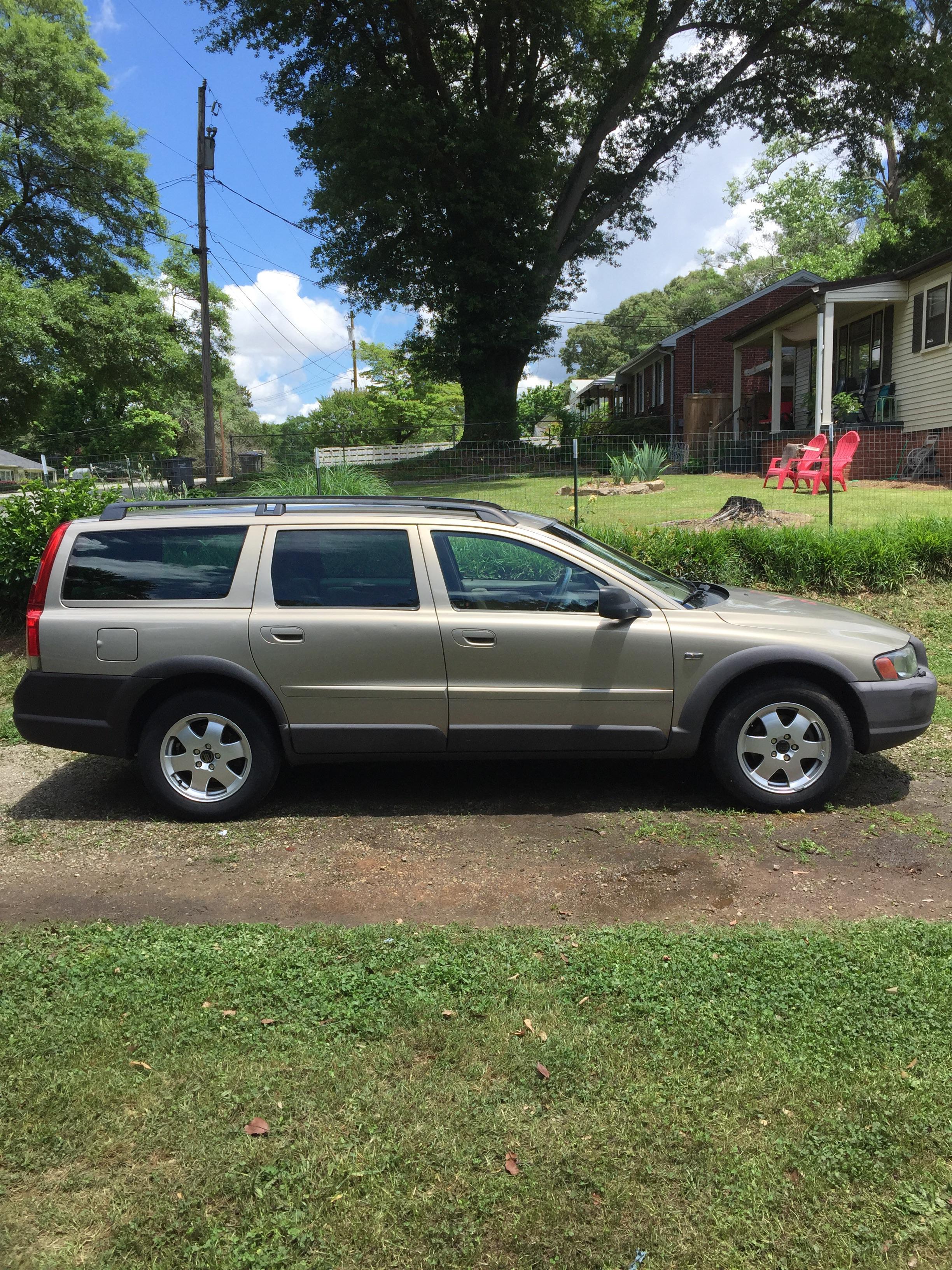 Trying to replace rear struts in this beauty. New to the project car