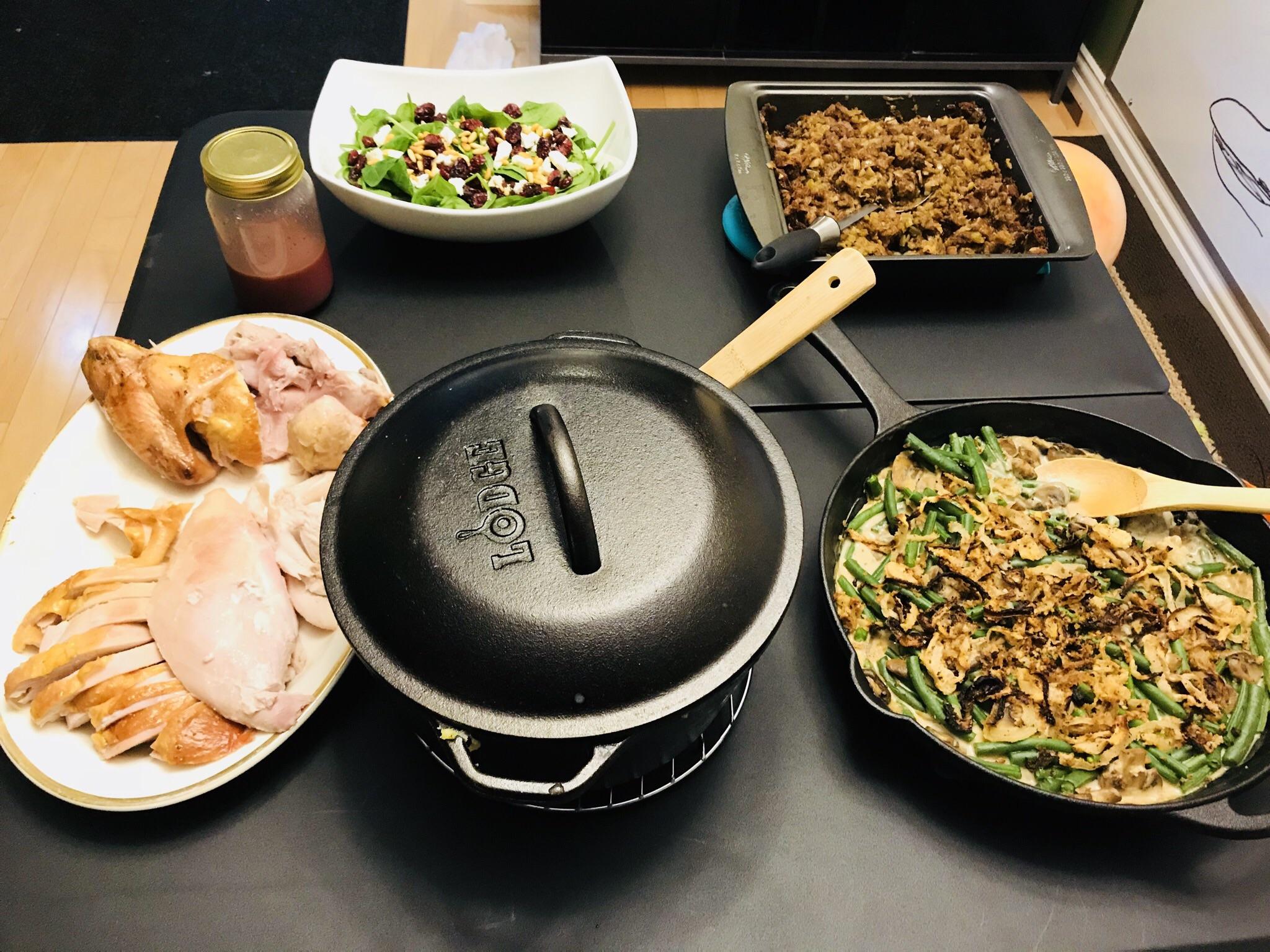 All (mostly) cast iron turkey day.. r/castiron