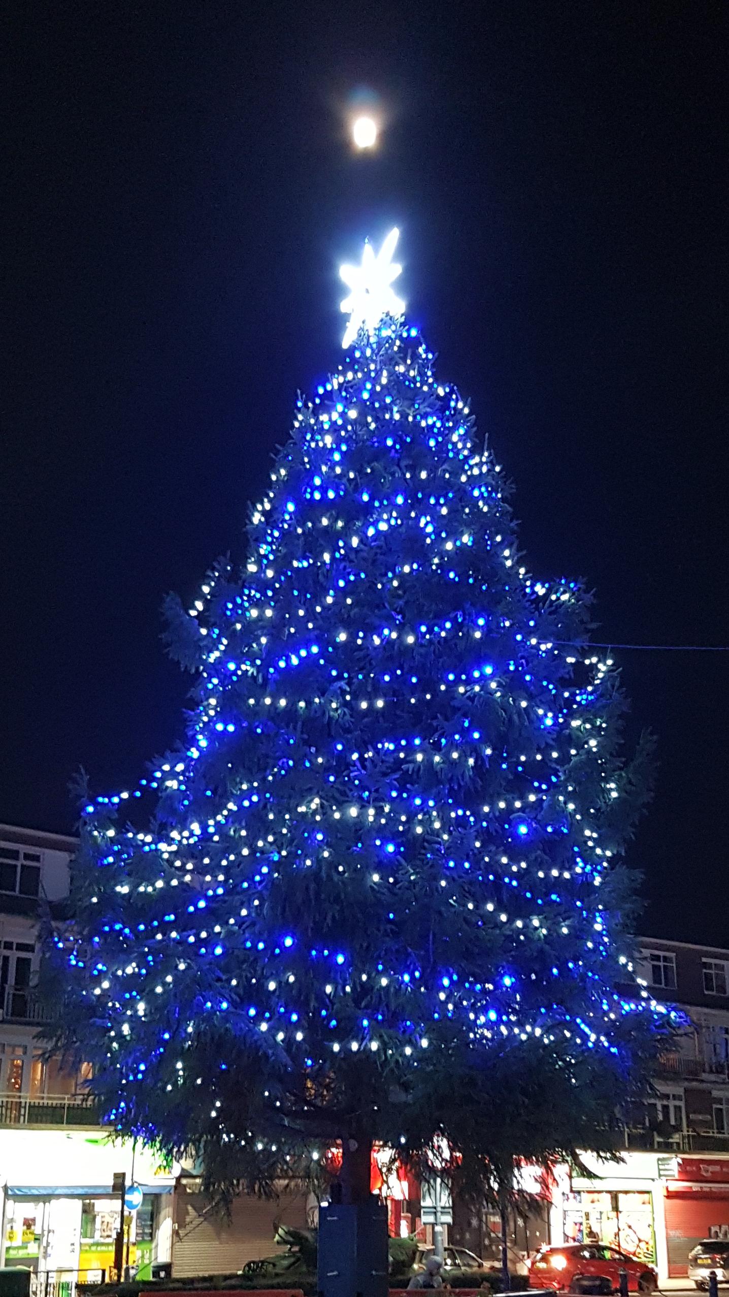 Moon above Christmas tree (Dover) r/CasualUK