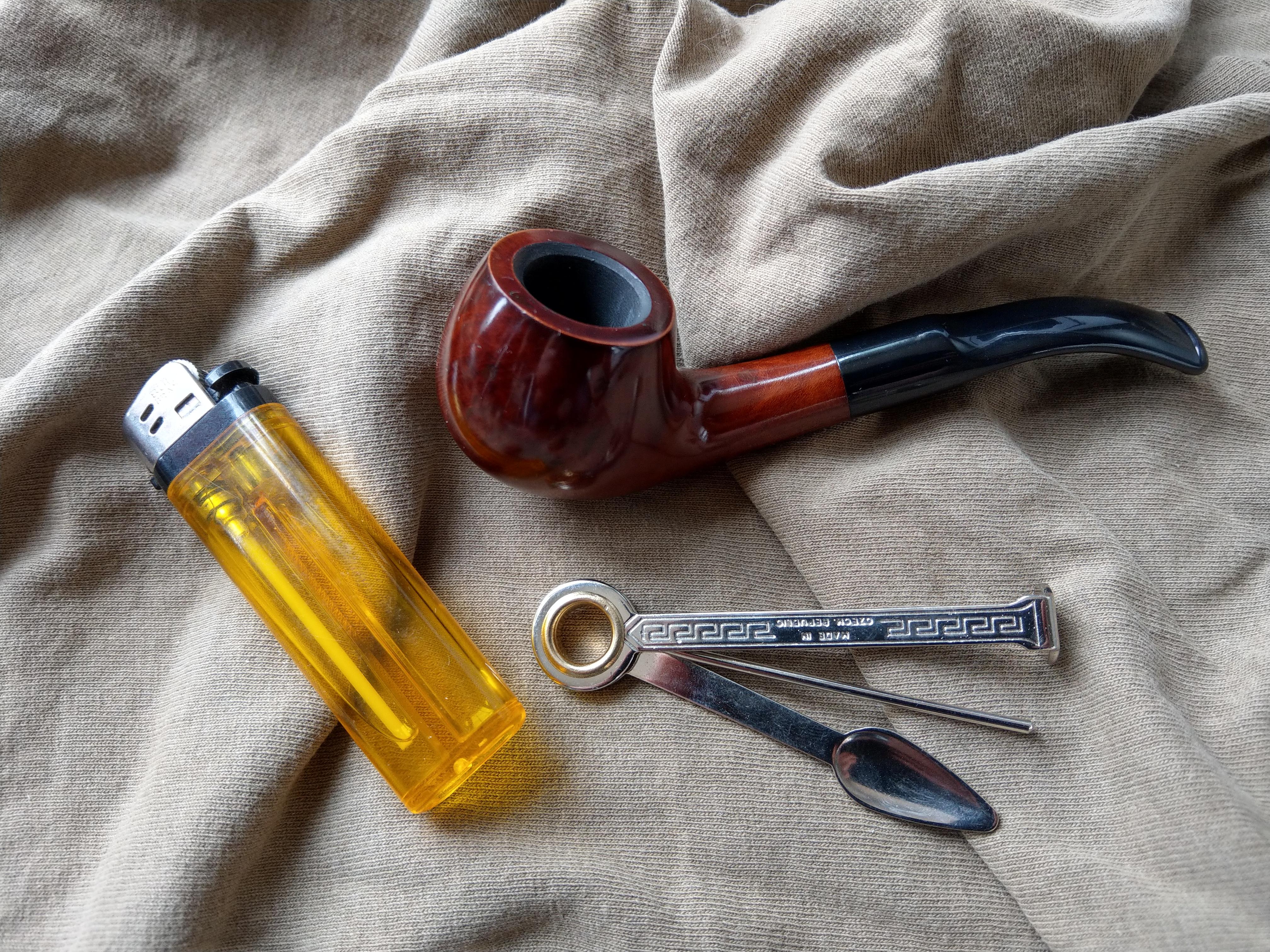 First pipe, advice please r/PipeTobacco