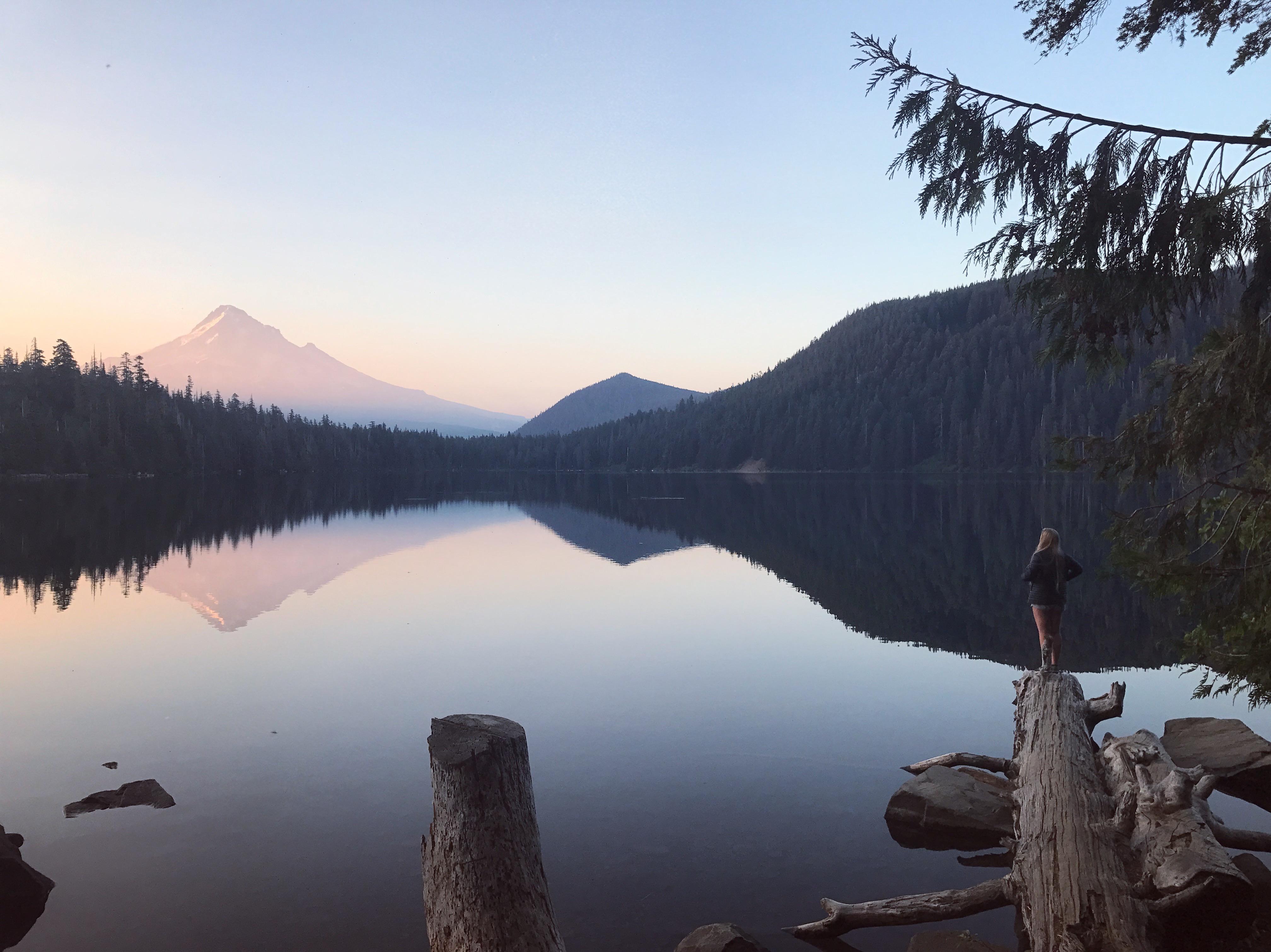 Sunrise at Lost Lake r/oregon