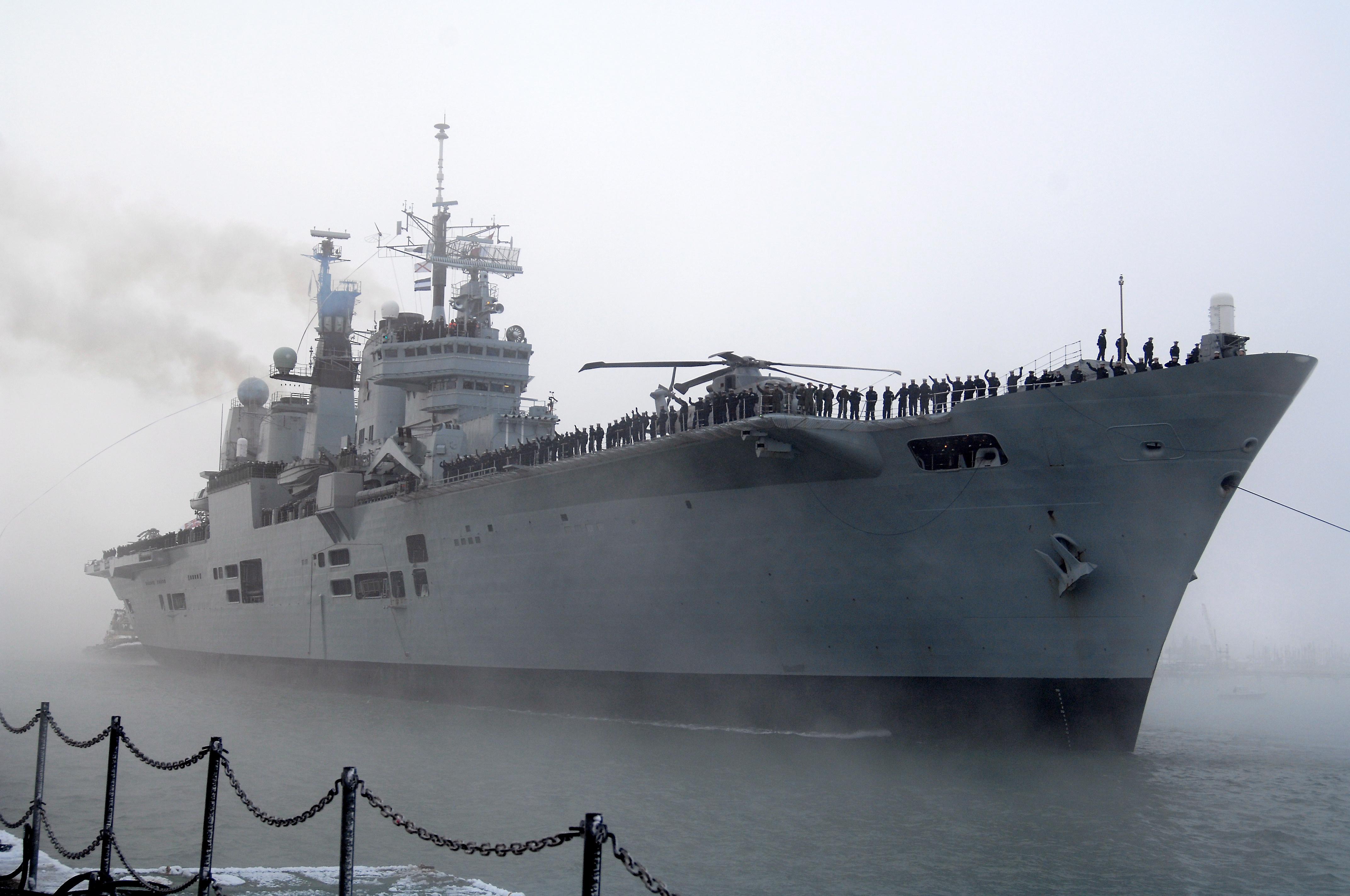 HMS Ark Royal (R07), arriving in Portsmouth for the last time 2010, she was laid down as