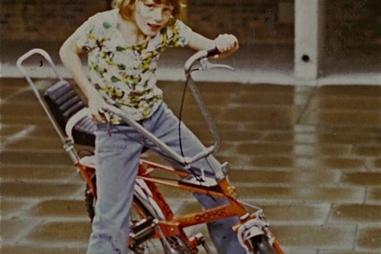 The Iconic Raleigh Chopper Bike. Minus gear knob! 1975 r/CasualUK