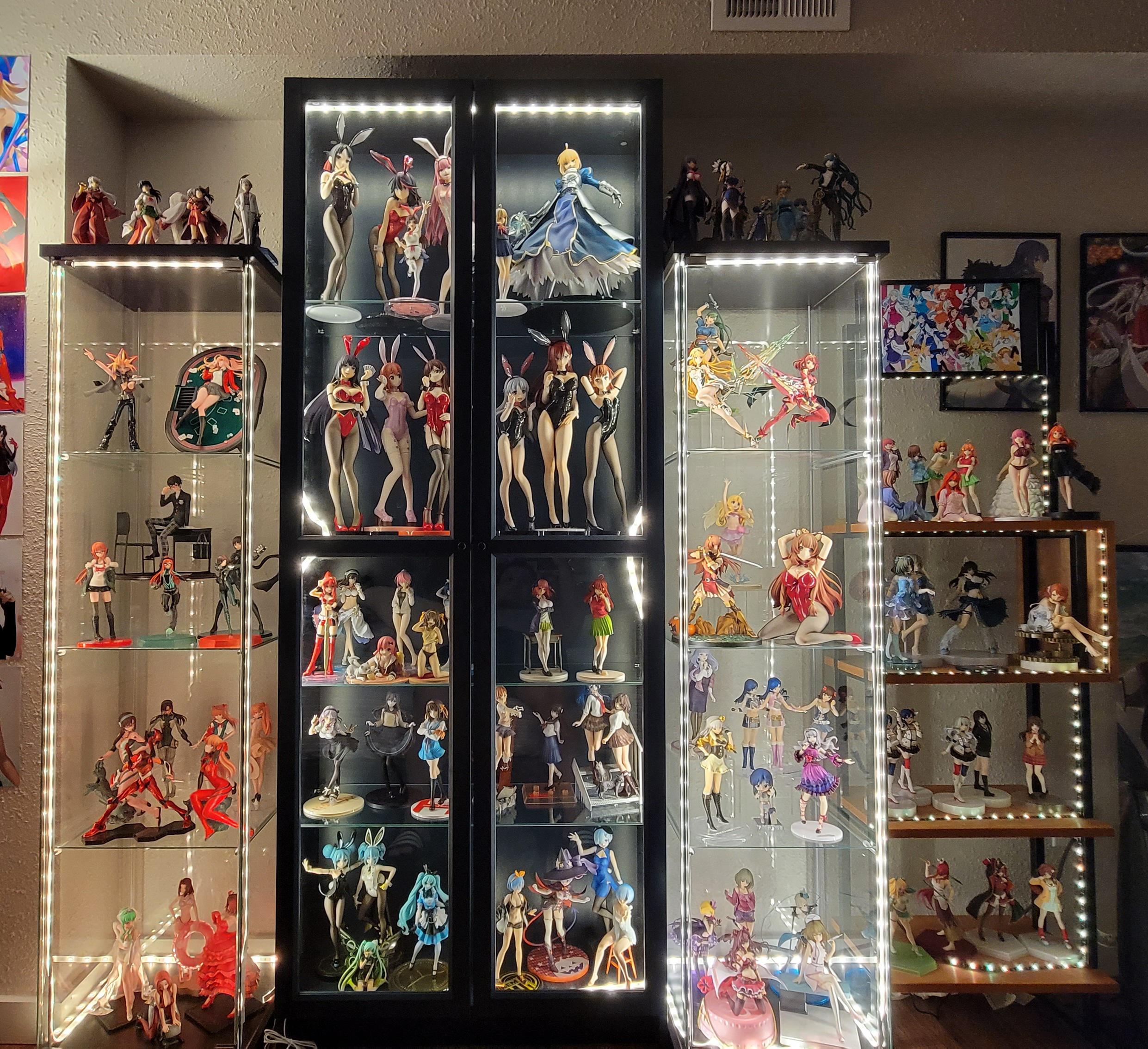 Decided to buy a Billy bookshelf and I like how it makes my collection