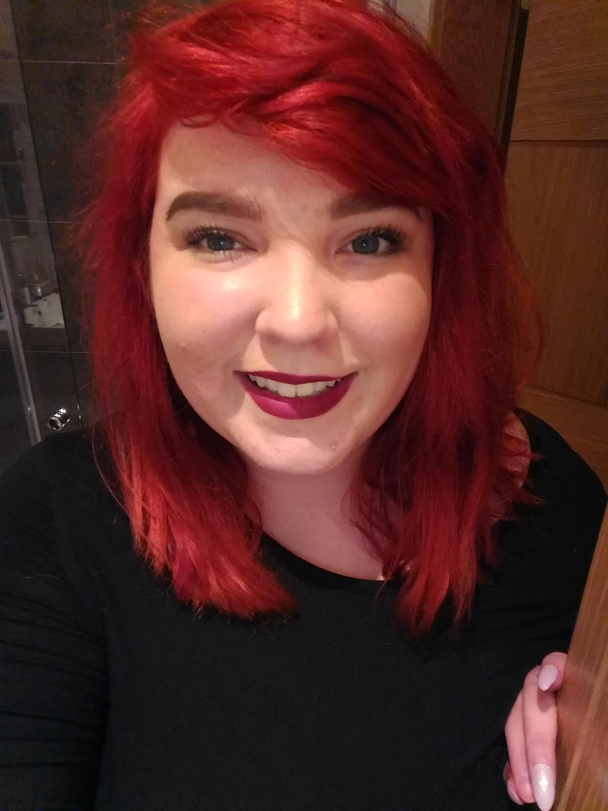 Dyed my hair fire truck red and I'm in love! r/FancyFollicles