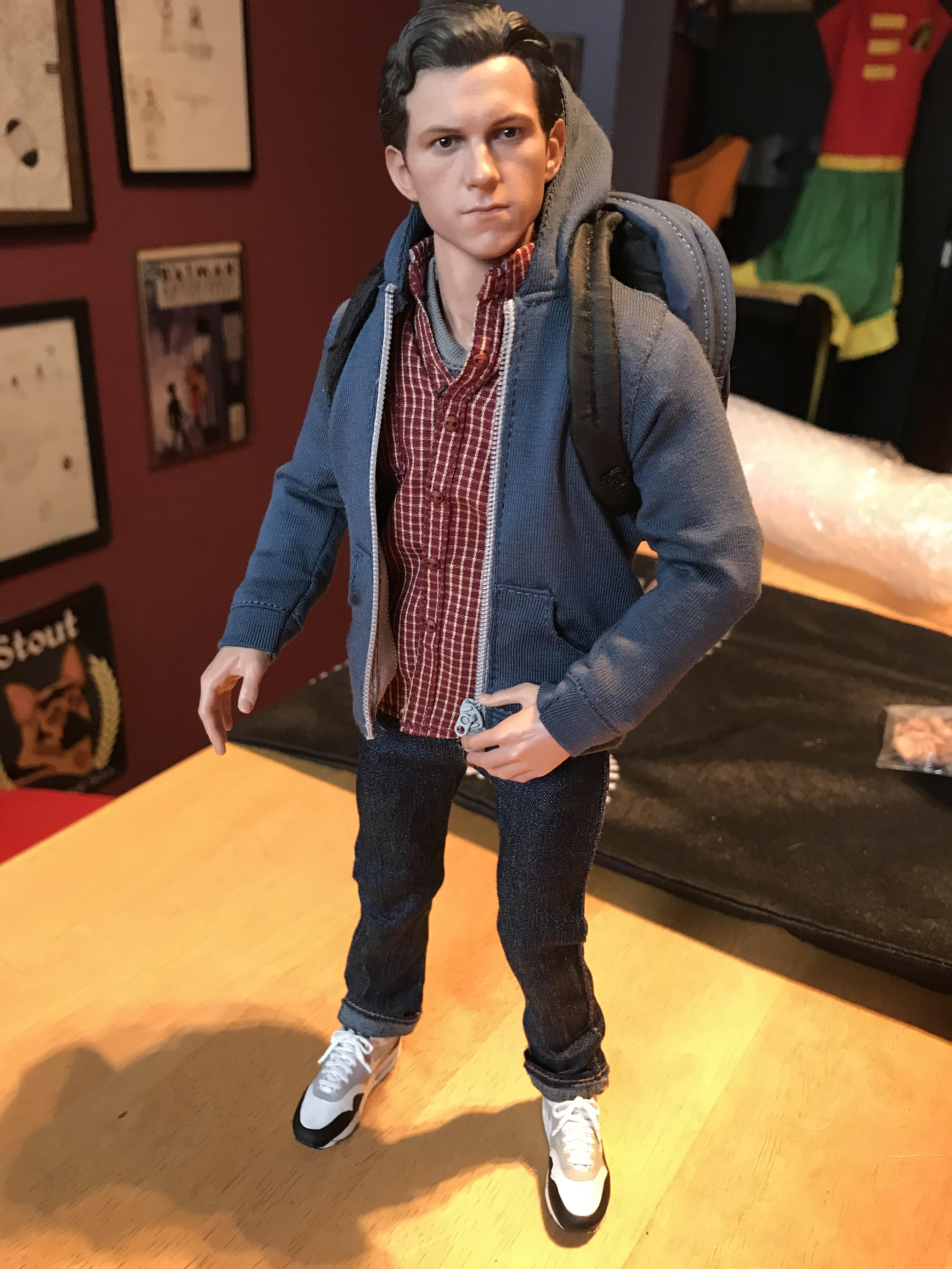 Peter Parker from Far From Home (Ganghood 1/6 Scale Teen Casual Set 2.0