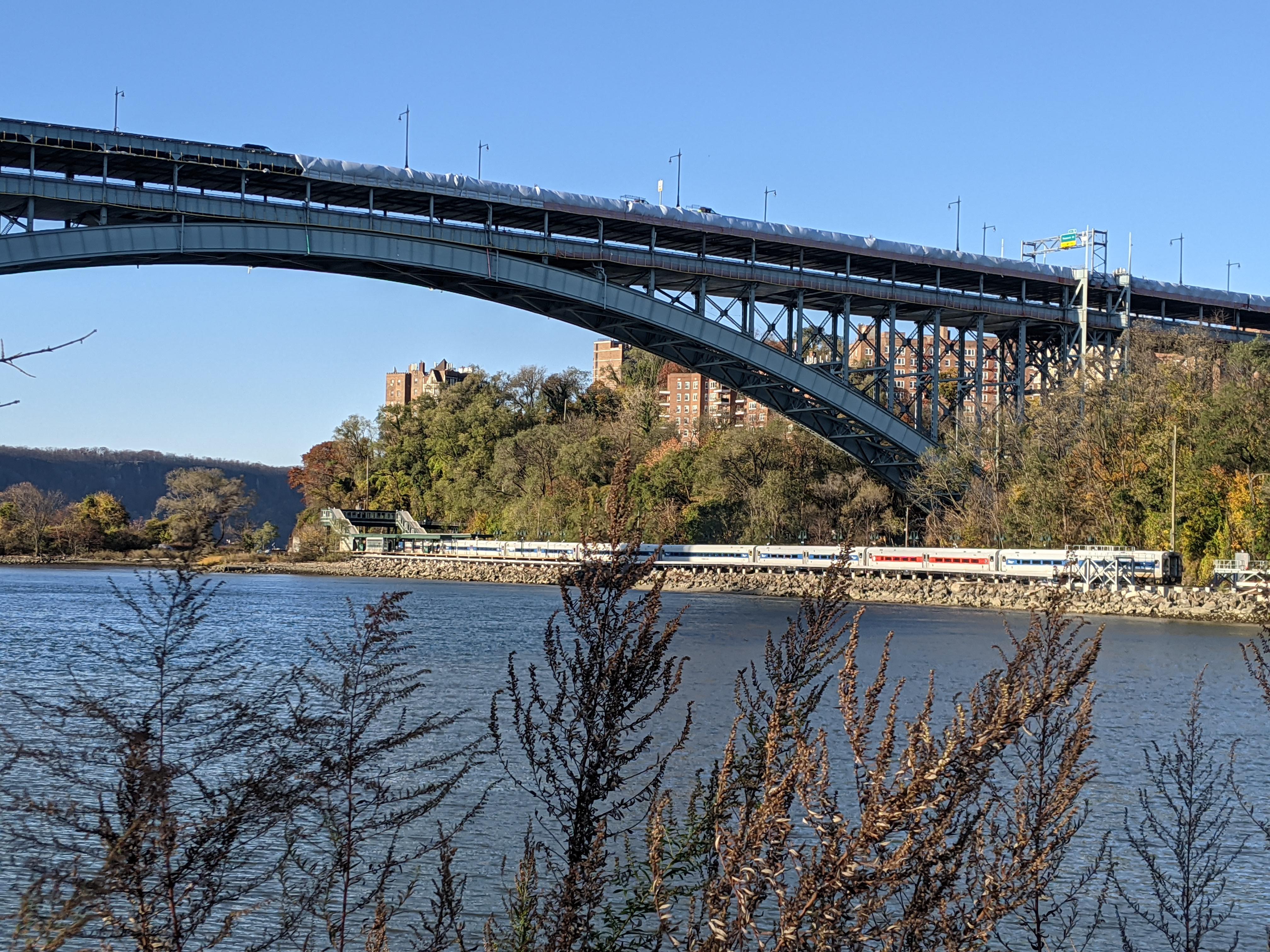 Poughkeepsie bound train at Spuyten Duyvil r/nycrail