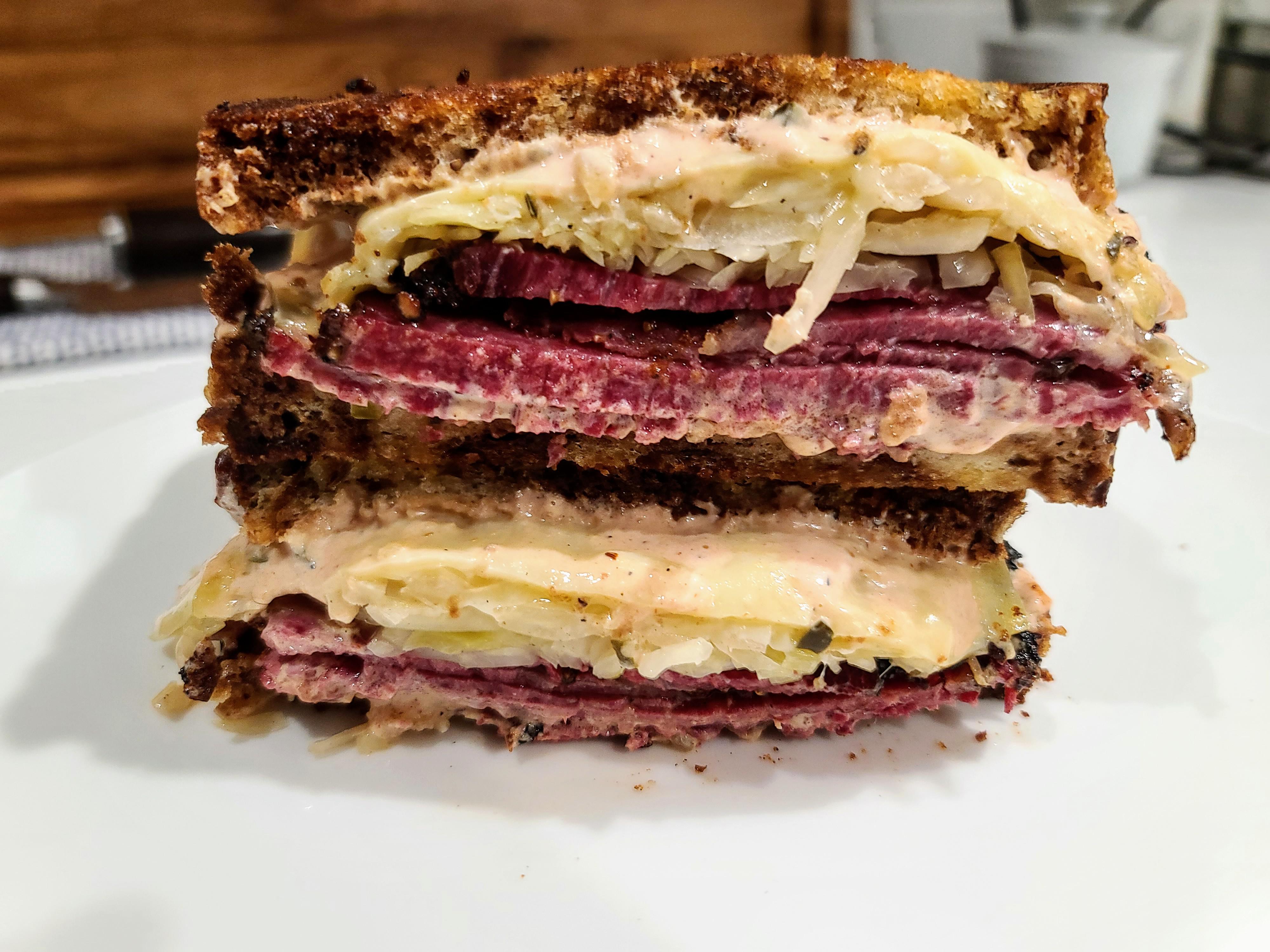 [Homemade] Wagyu Pastrami Reuben r/food