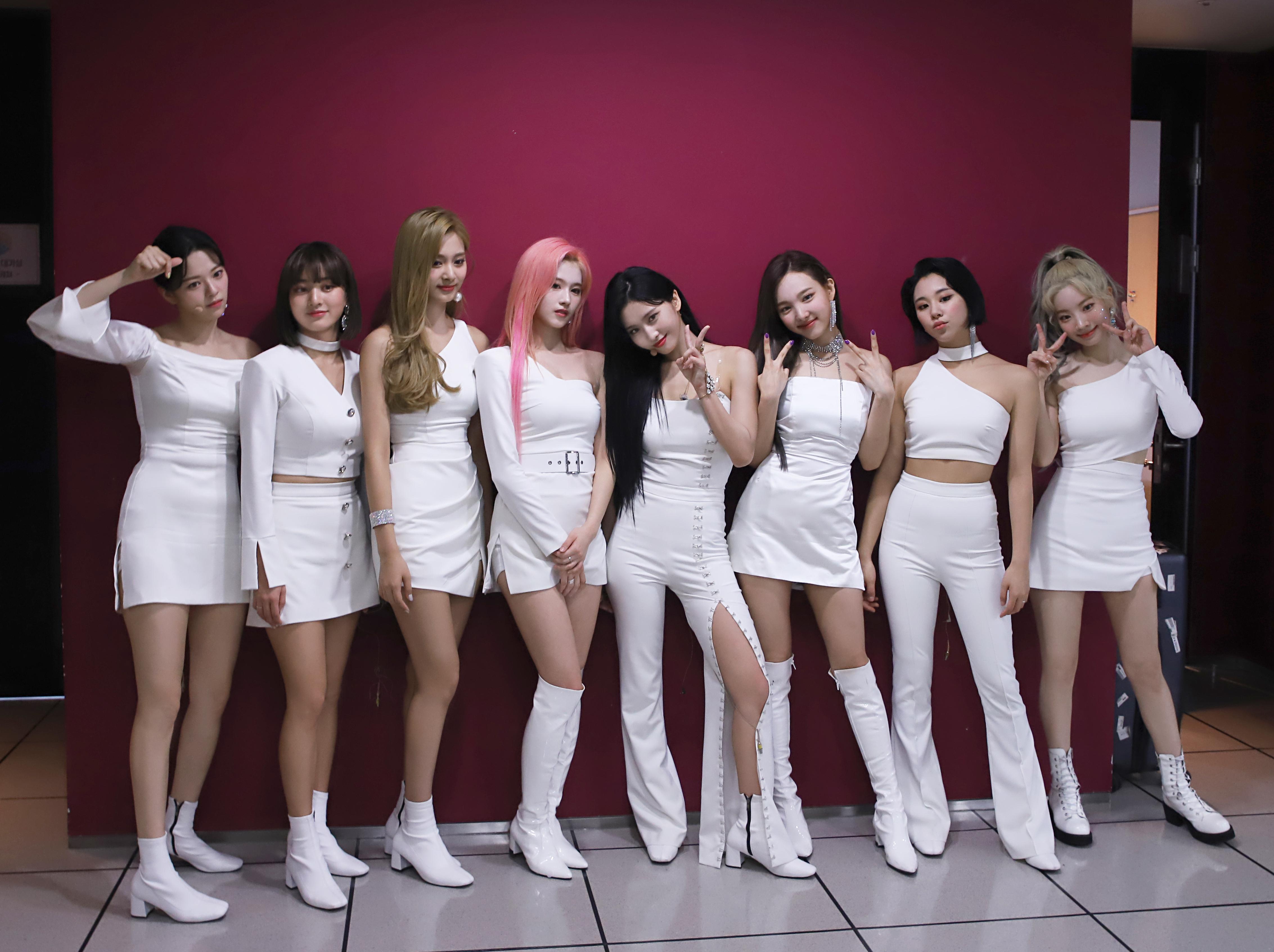 Twice Feel Special Outfits White twice 2020