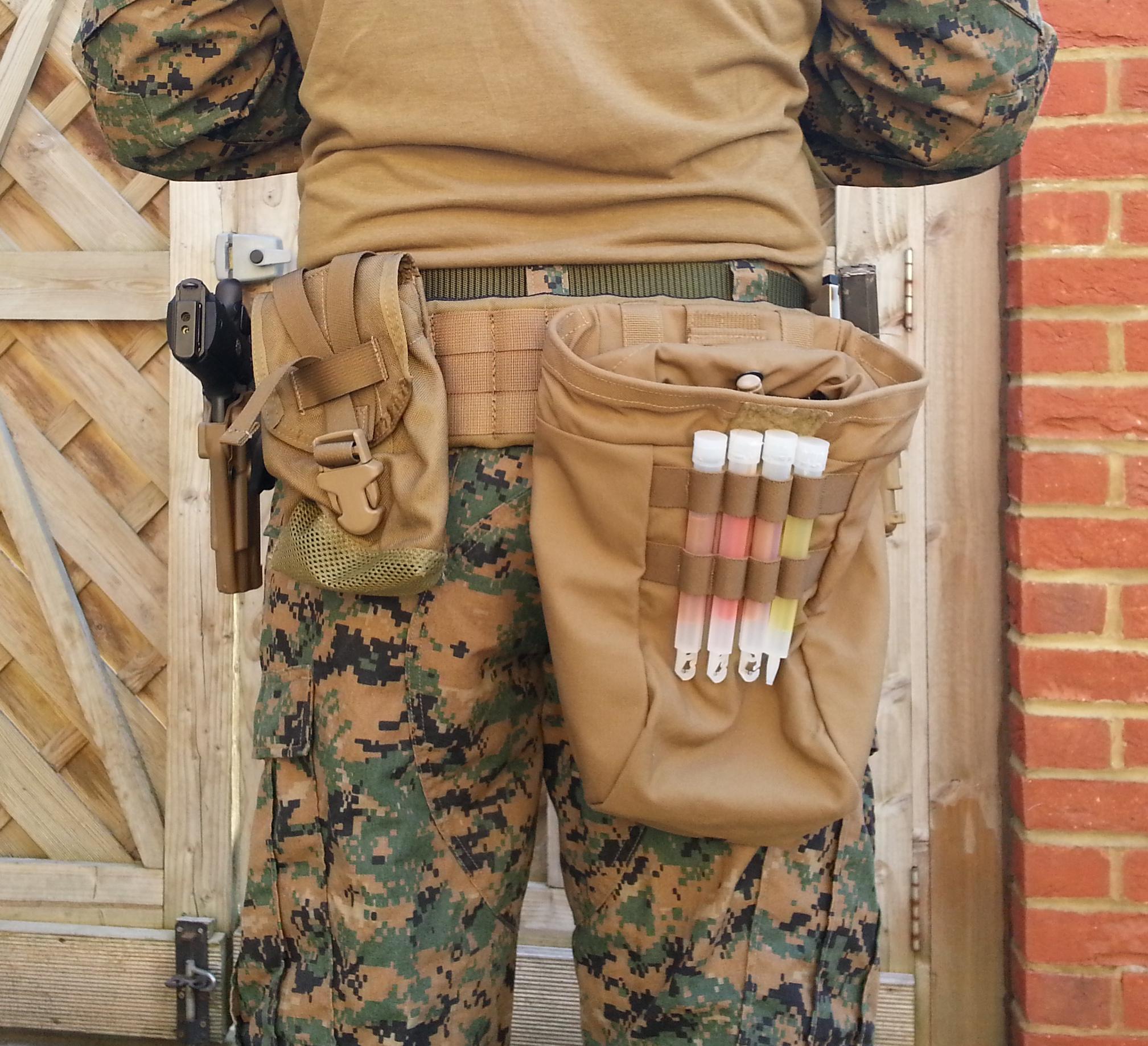 Anyone know which dump pouch this is? r/tacticalgear