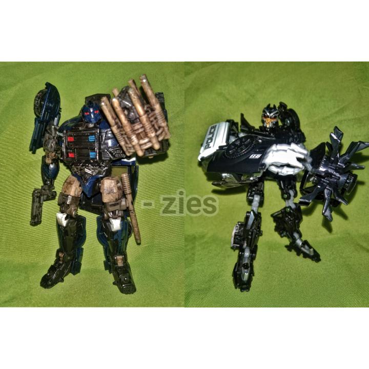 Am I the only one who likes the Deluxe Class The Last Knight Barricade