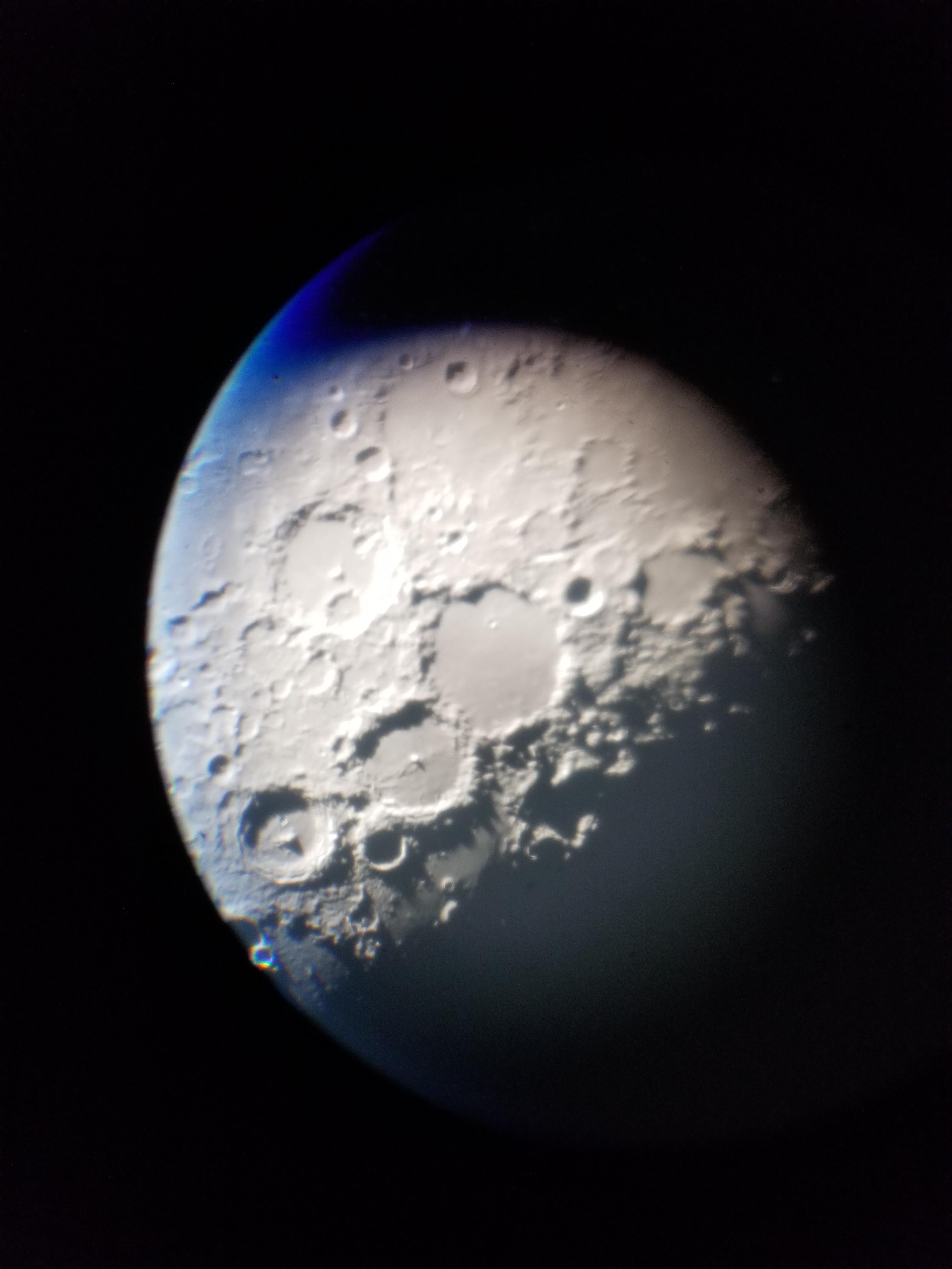 🔥 The Moon, photographed with my phone through the Hubble 60inch