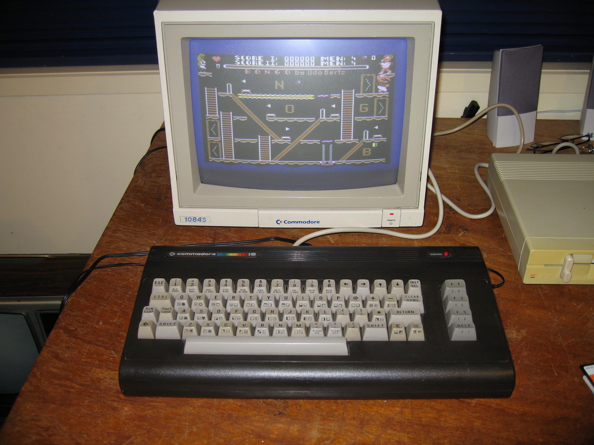 Ladies and gentlemen, I present to you... an Early Computer Terminal