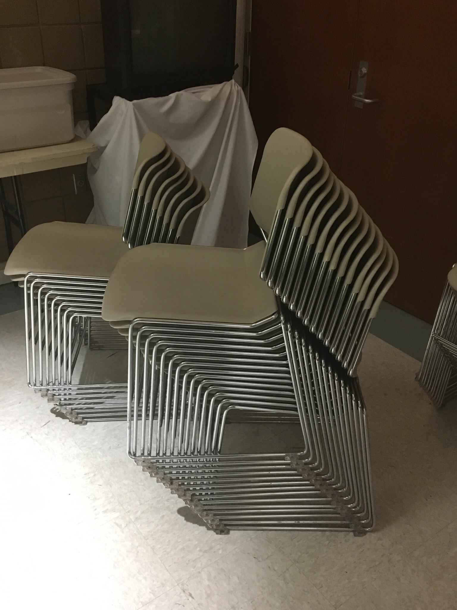 The way these chairs stack r/oddlysatisfying