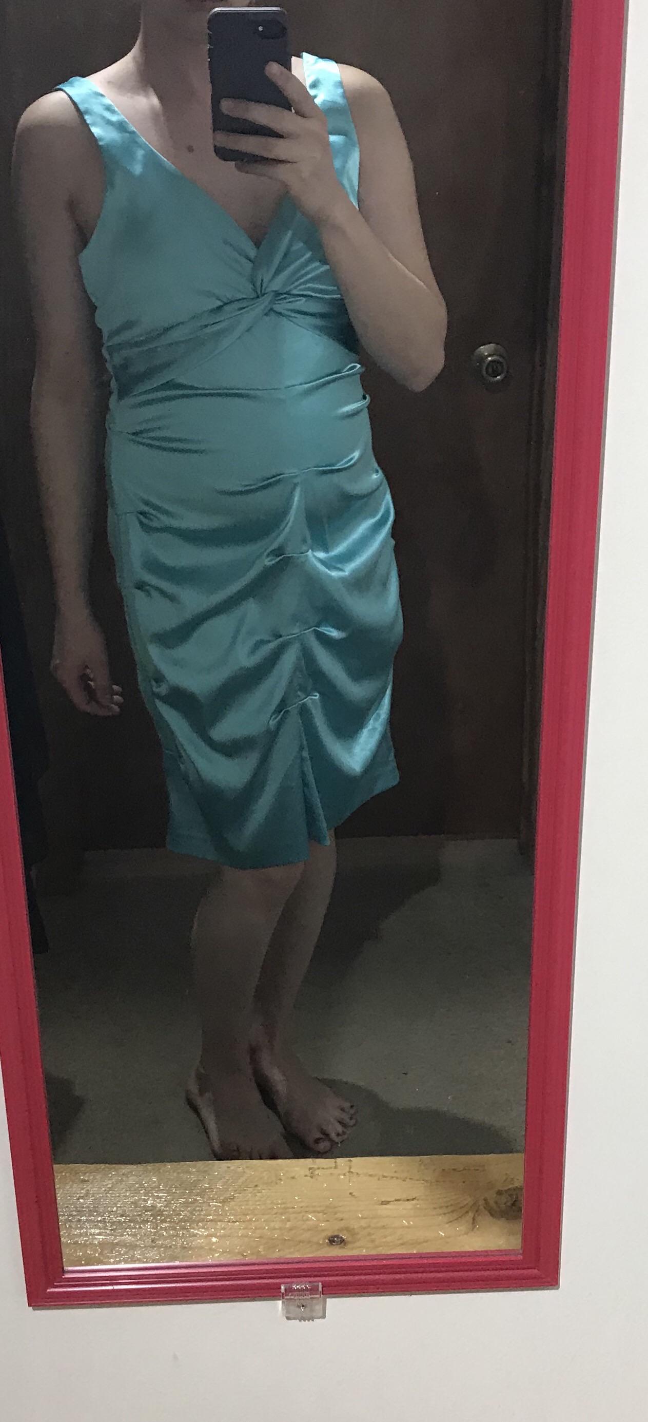 Omg I love this dress! Def would want to go out all dressed up in it. What do you think of it