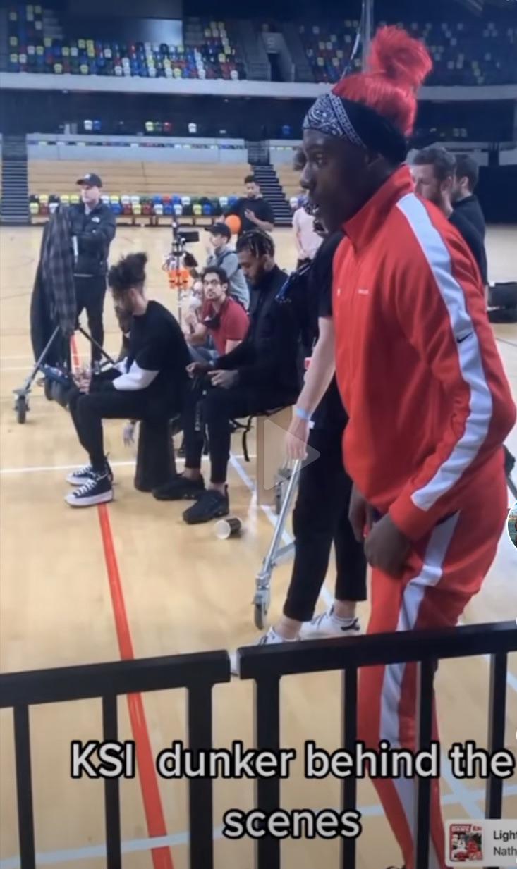 I feel like if they just put a red mop on his head, it would look more