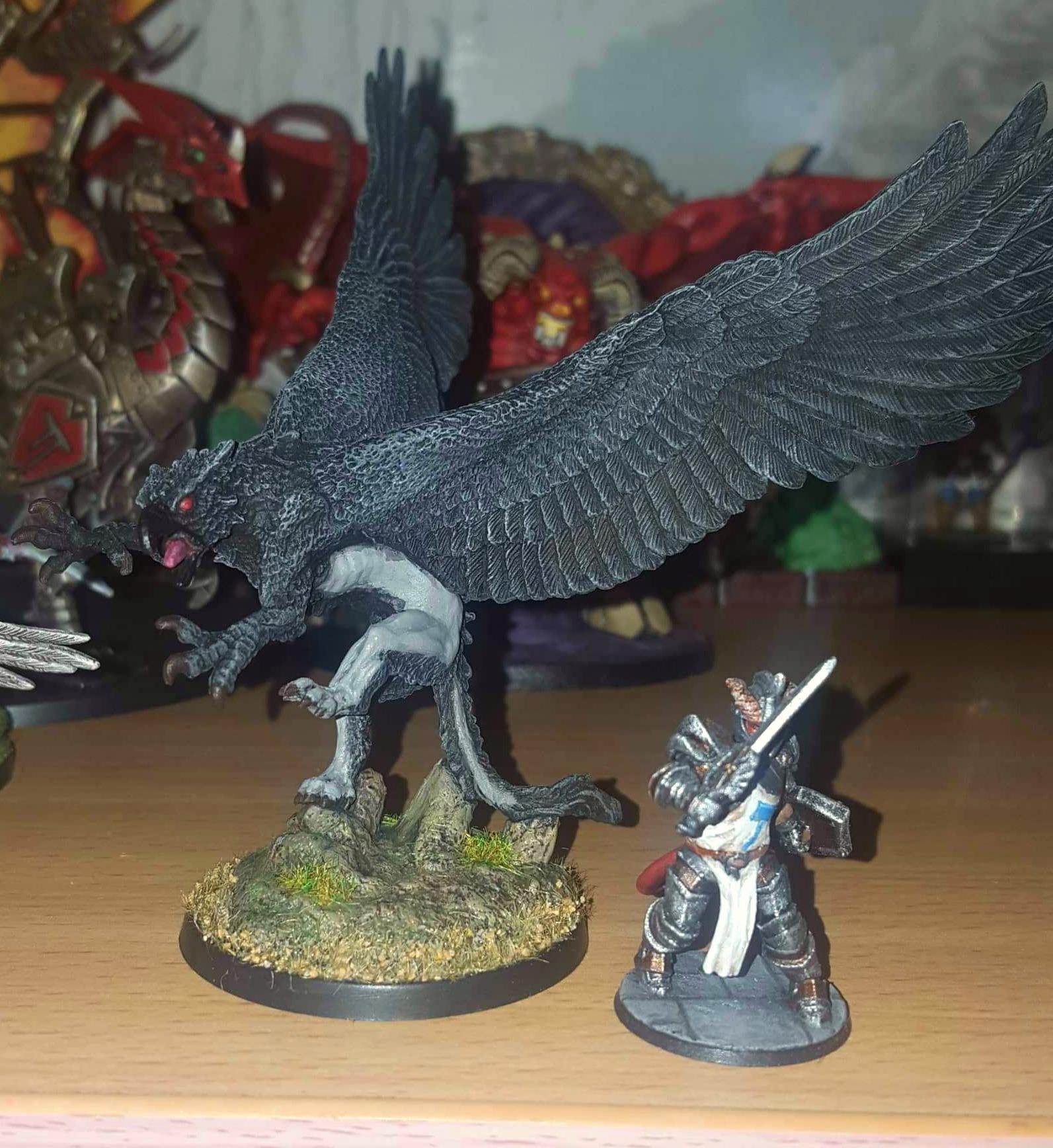 Upgraded my paladin's griffin with a black cockatoo vibe r/minipainting