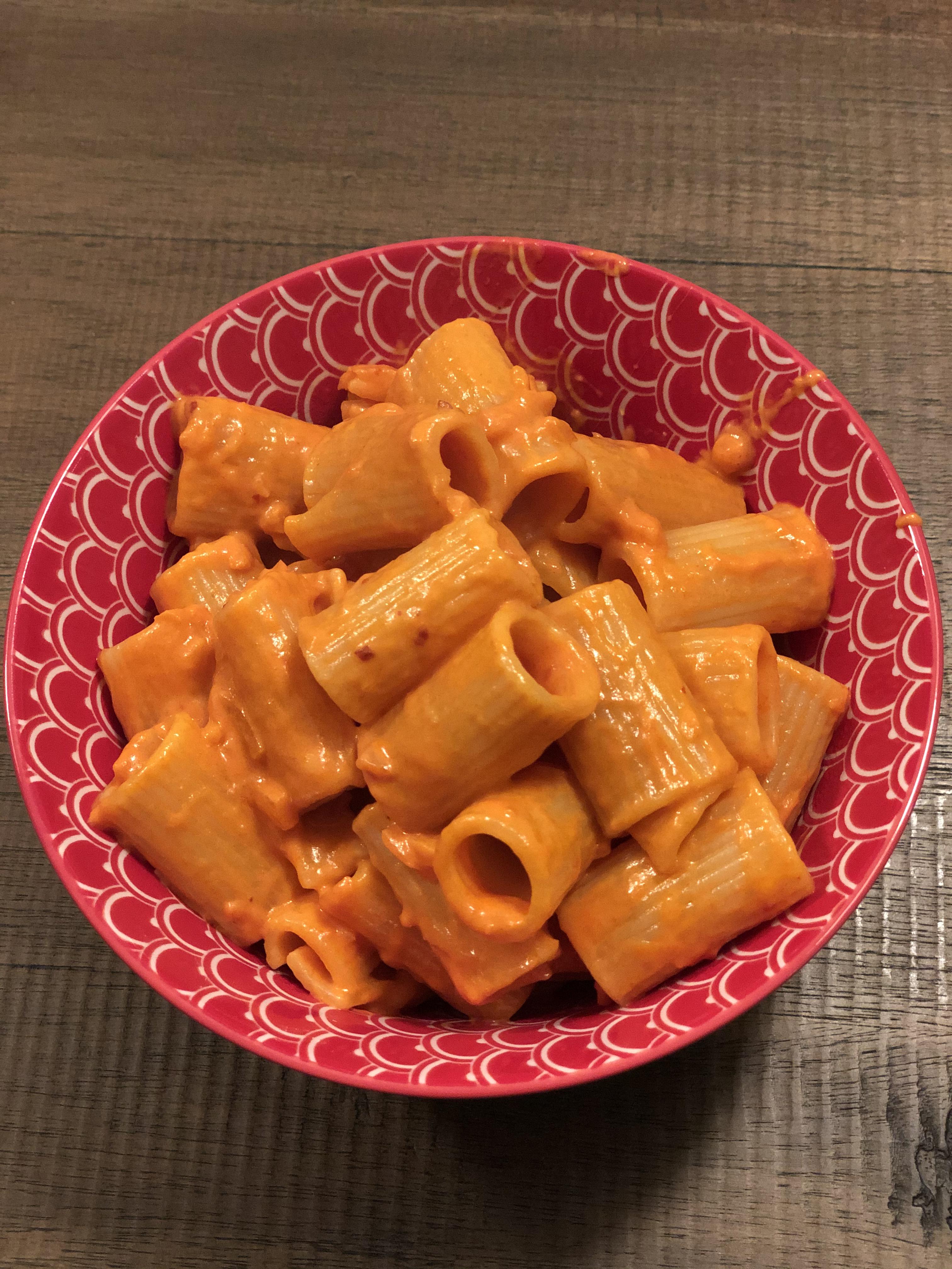 claire’s rigatoni with easy vodka sauce r/bon_appetit