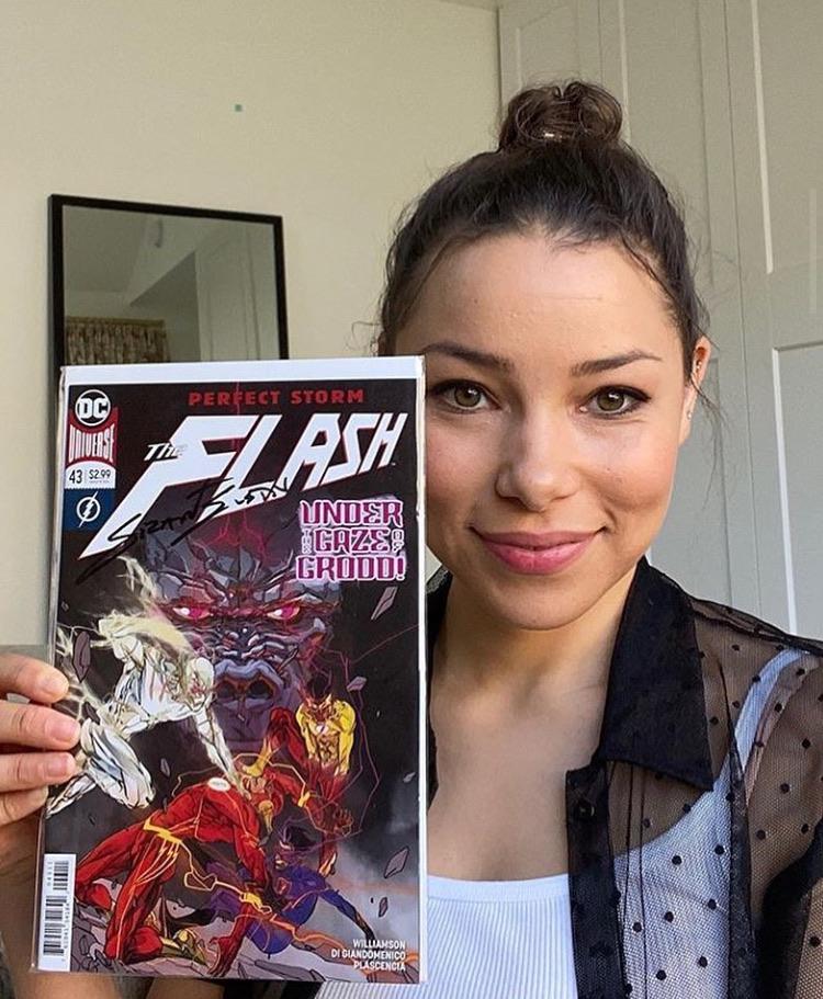 I freaking love Jessica Parker Kennedy as Nora West Allen/XS r/Arrowverse