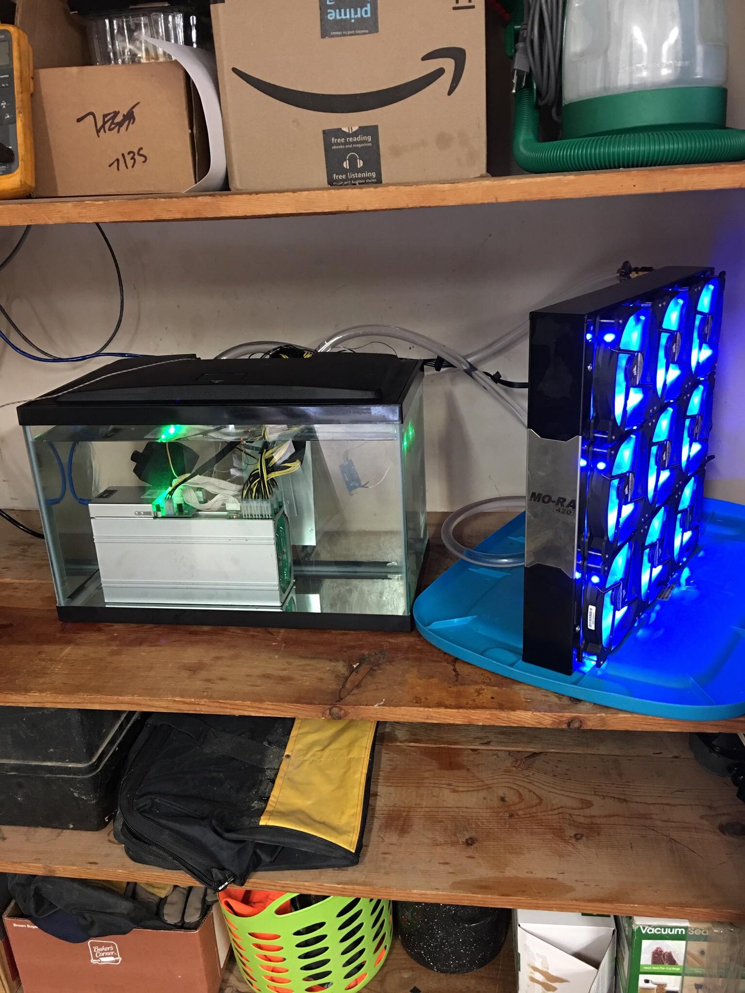 Antminer S9 Mineral Oil bath liquid cooled. r/Immersion_Cooling