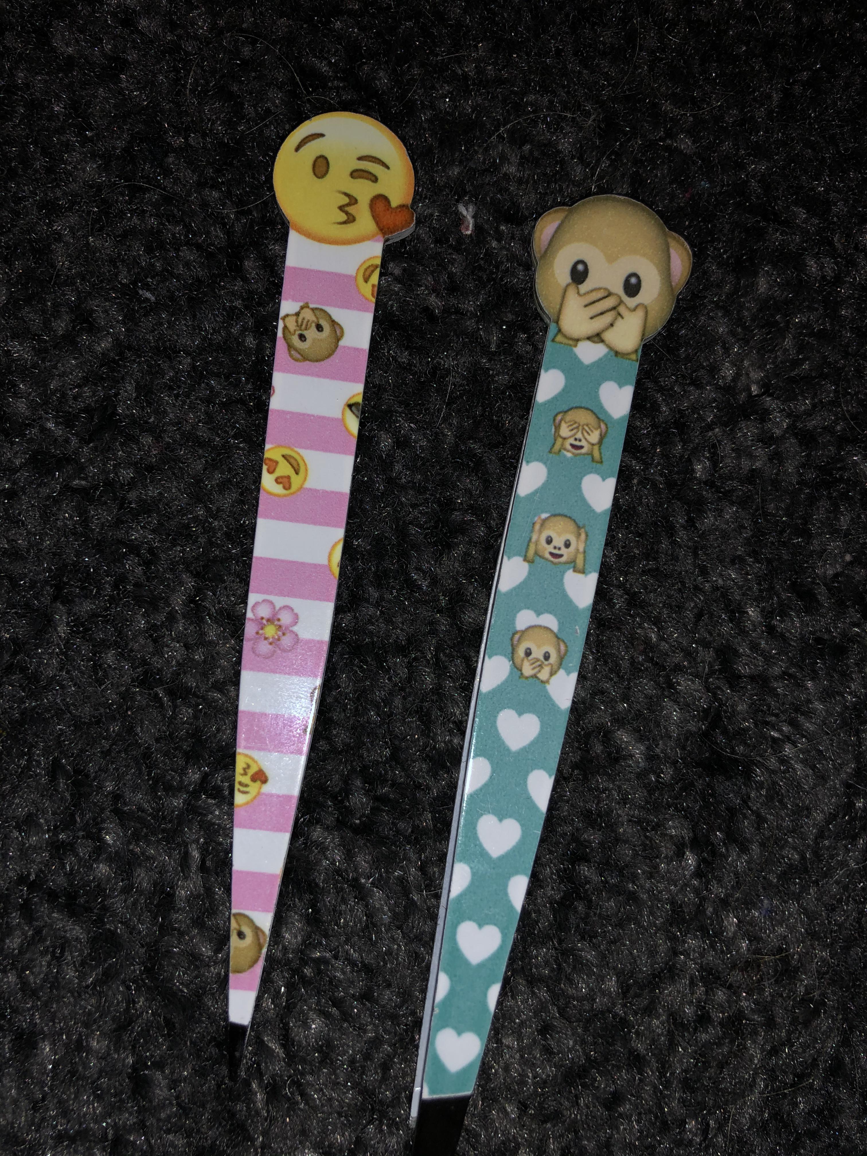 😍 EMOJI 🤪 TWEEZERS 😂 r/EmojiSquad