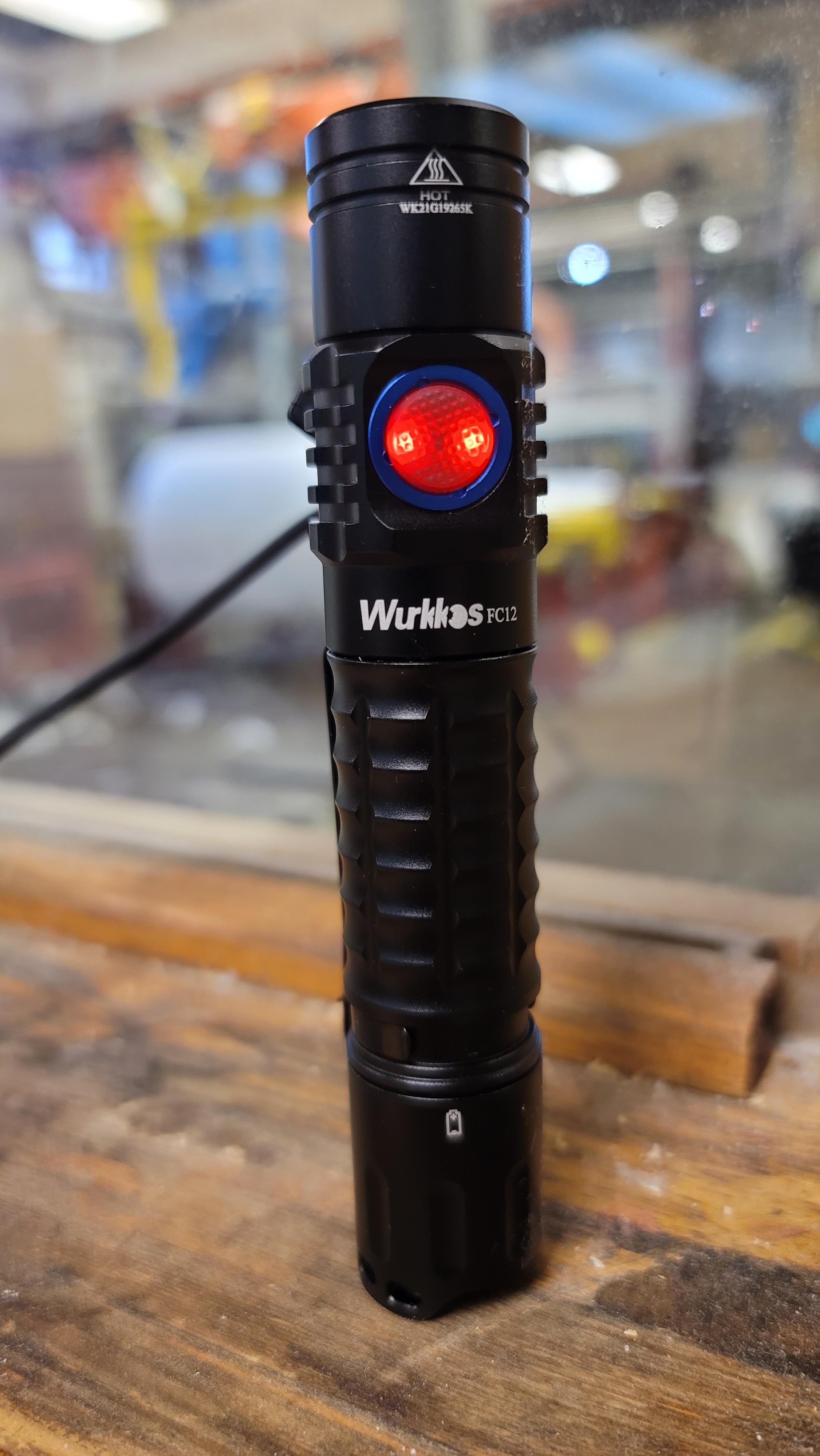 NLD, Wurkkos FC12. Like it, except for one quirk. r/flashlight