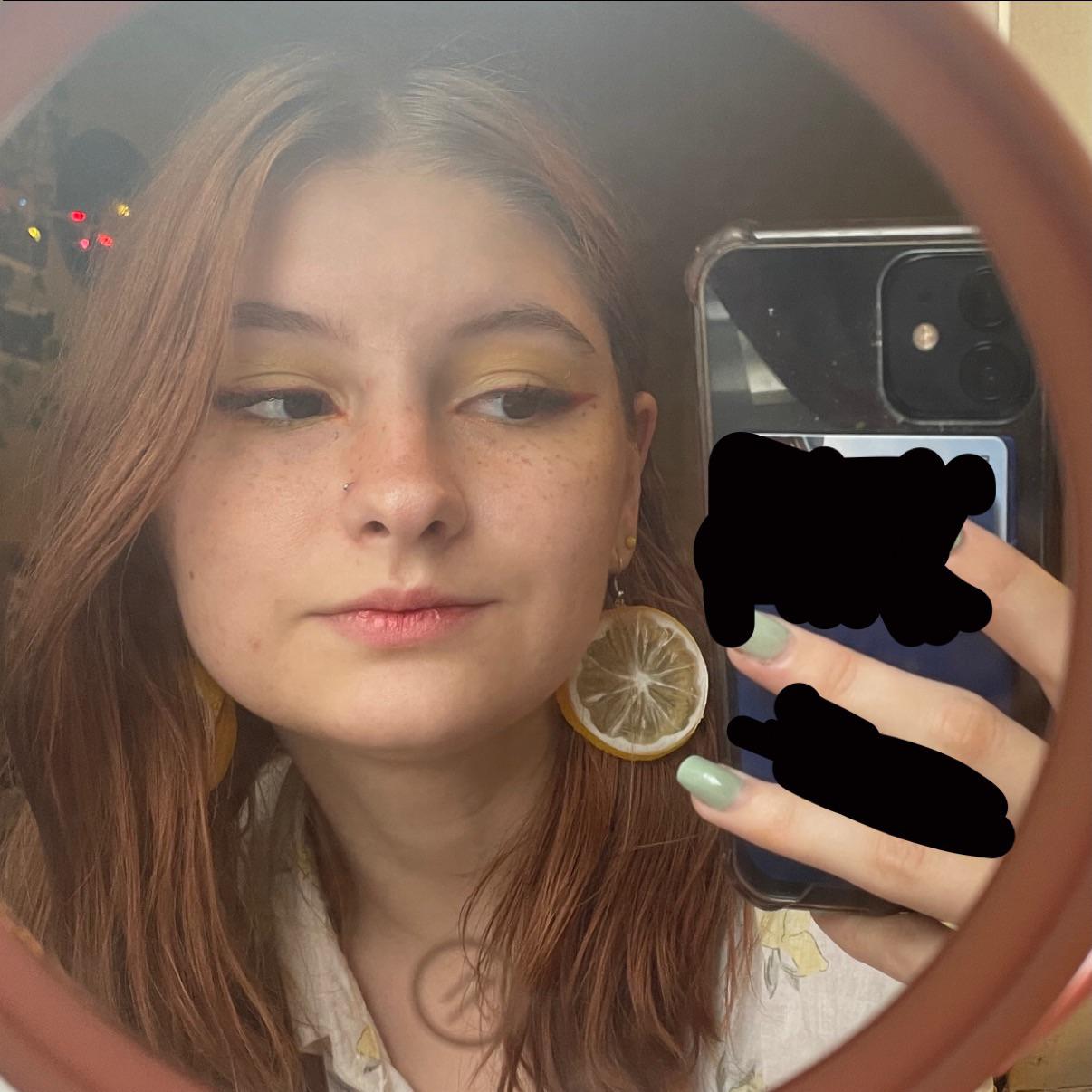 Makeup look inspired by my earrings 🍋 r/MakeupAddiction