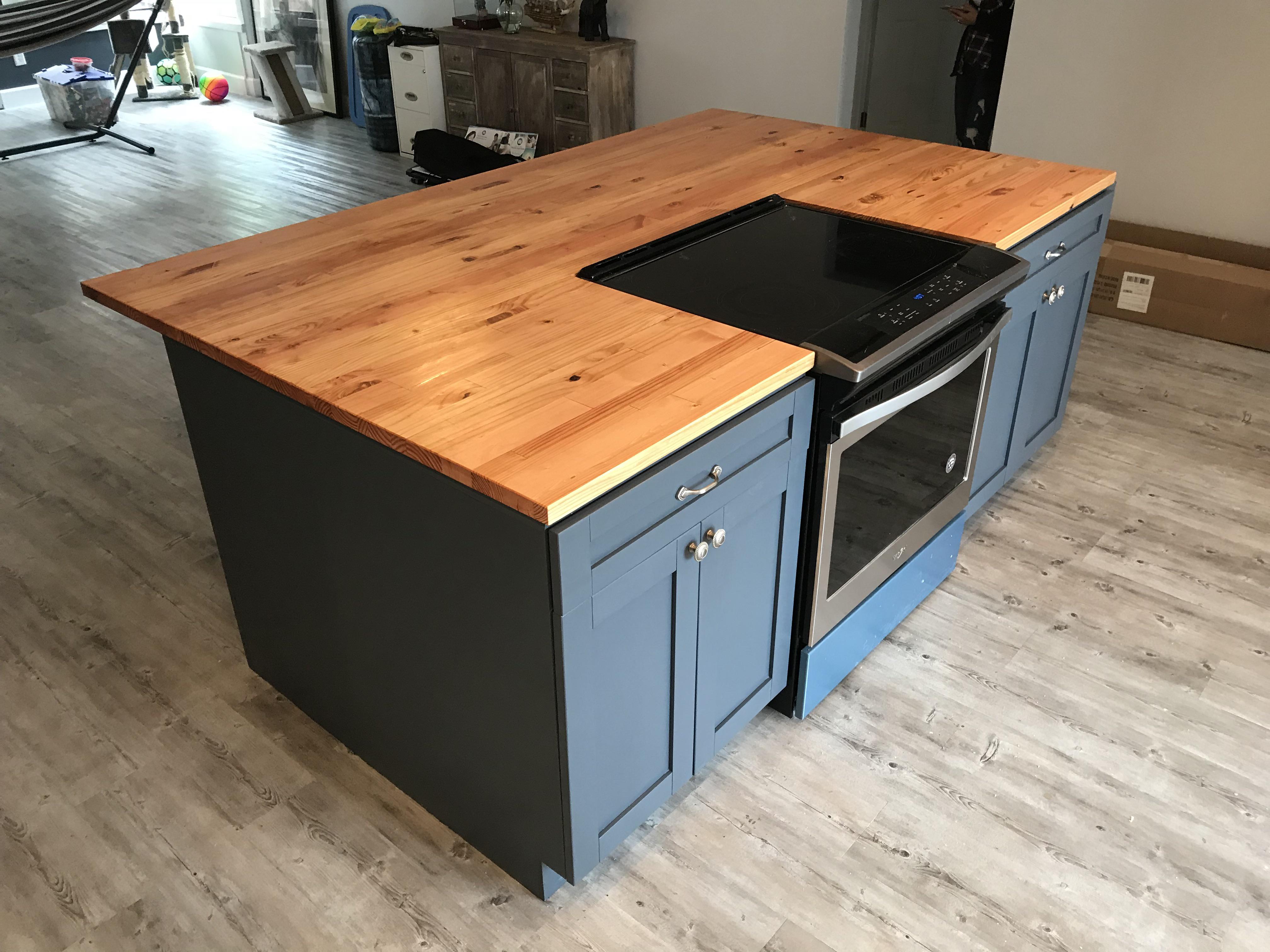 Custom island and countertop. r/woodworking
