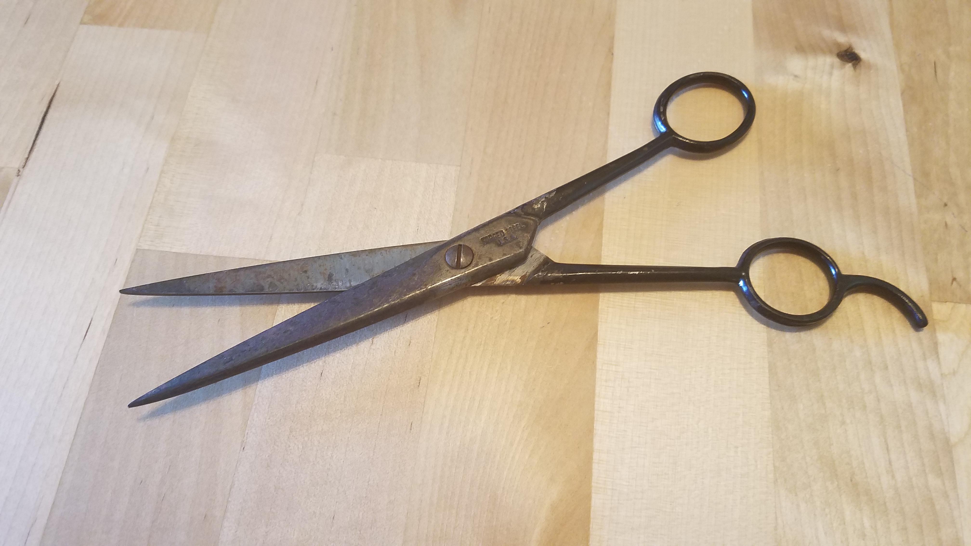Vintage haircutting scissors r/vintage