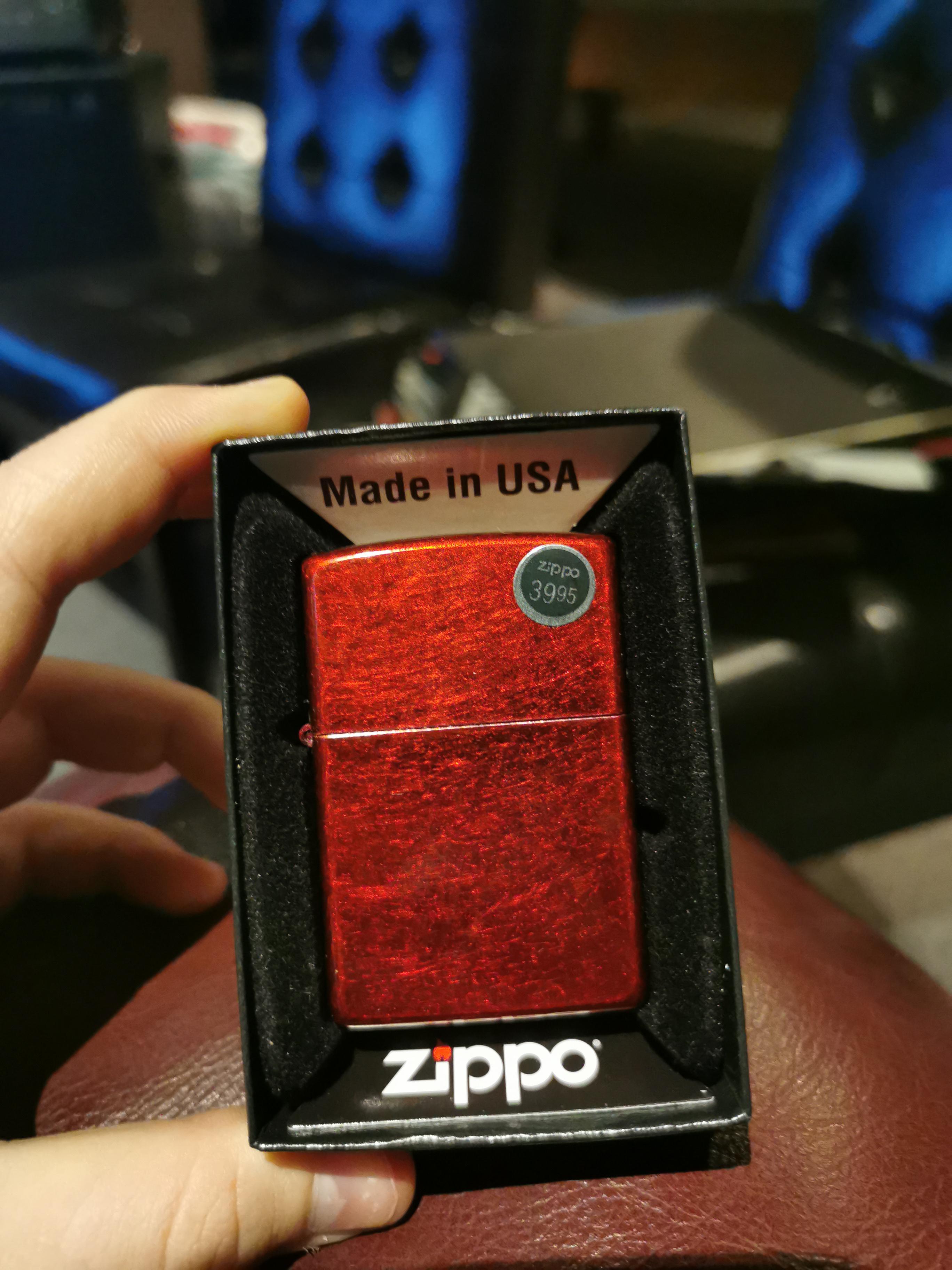 New Zippo! Candy Apple Red C 19 r/Zippo