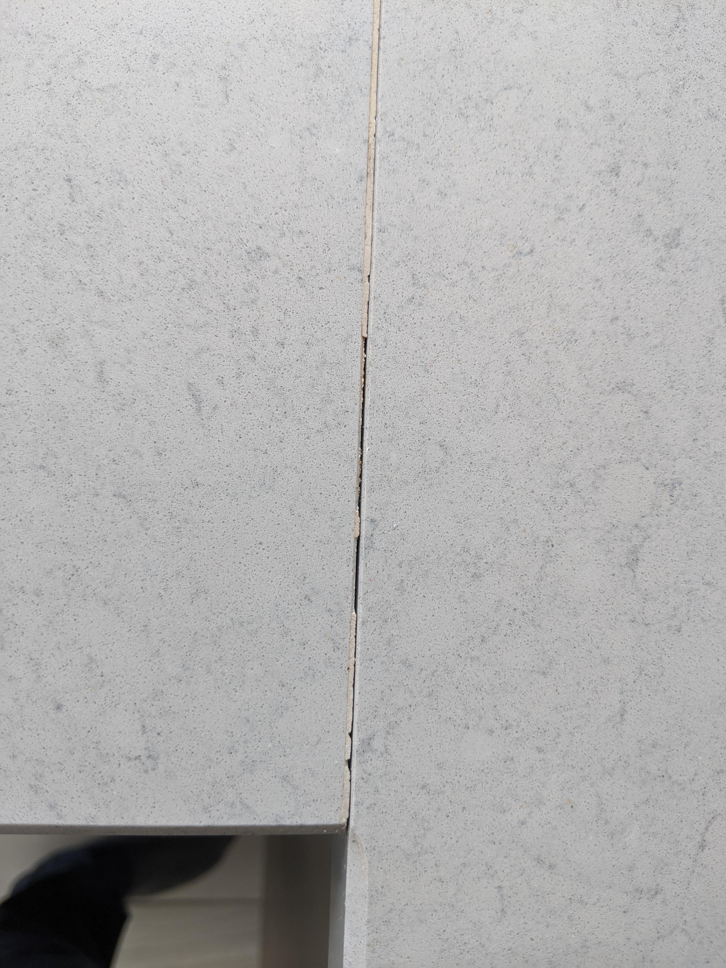 Filling the gap between worktop joint r/DIYUK