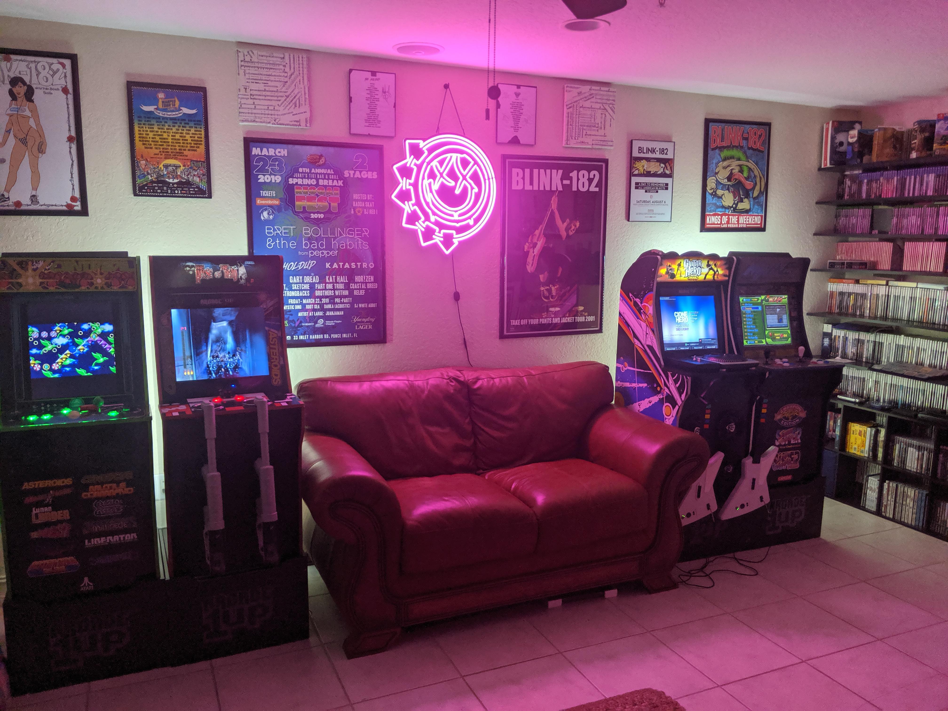 Think I got the game room how I want it! r/Arcade1Up