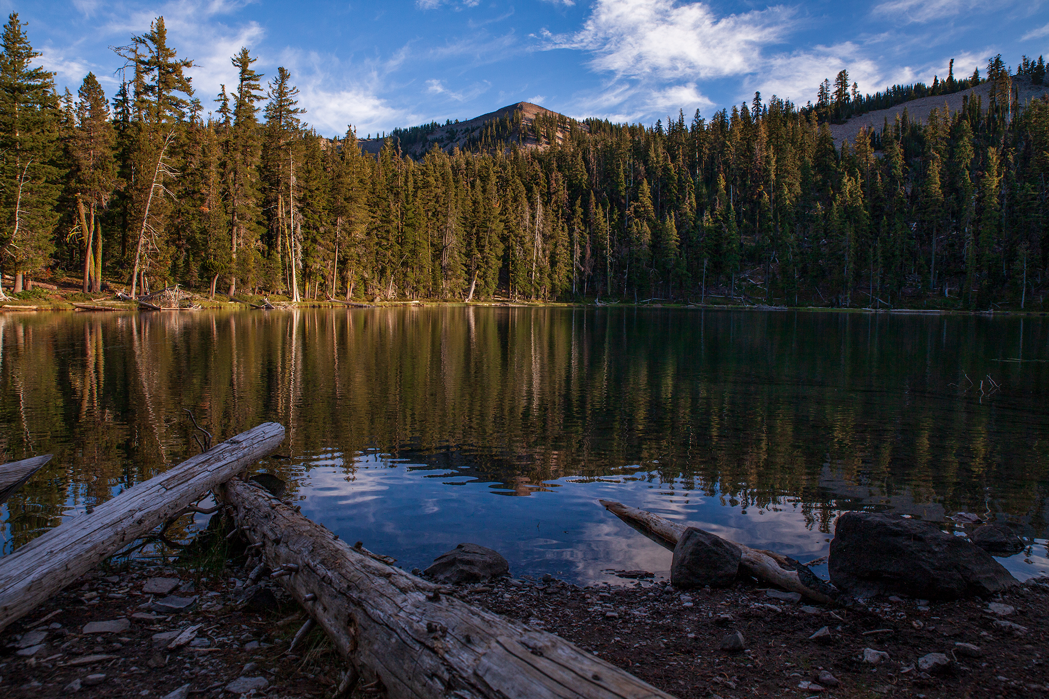 Mountain Lakes Wilderness, Oregon [OC] [2160x1440] r/EarthPorn